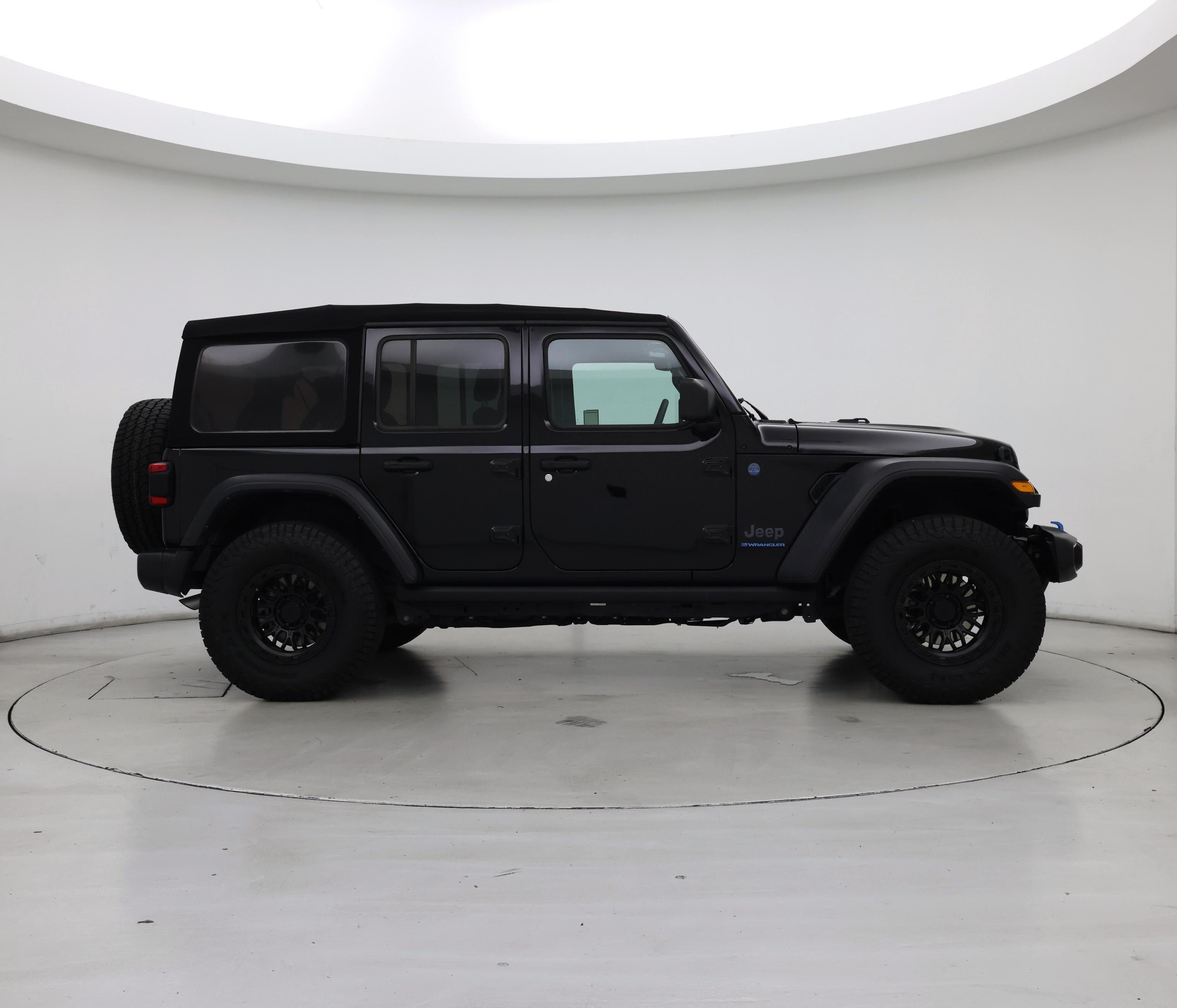 Thumbnail: 2024 Jeep Wrangler - 7