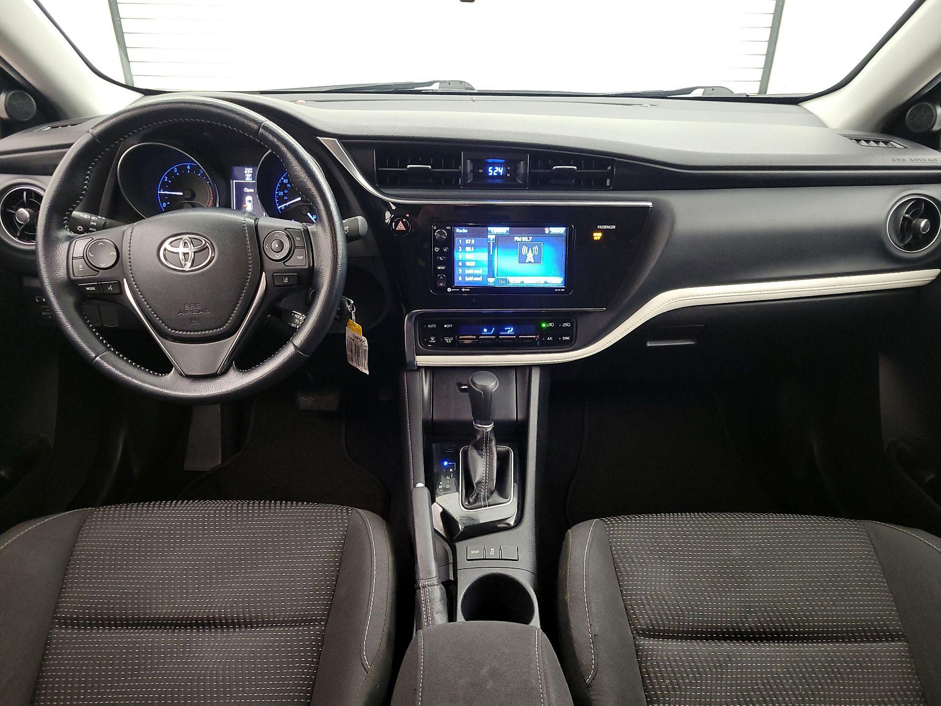 Thumbnail: 2018 Toyota Corolla iM - 9