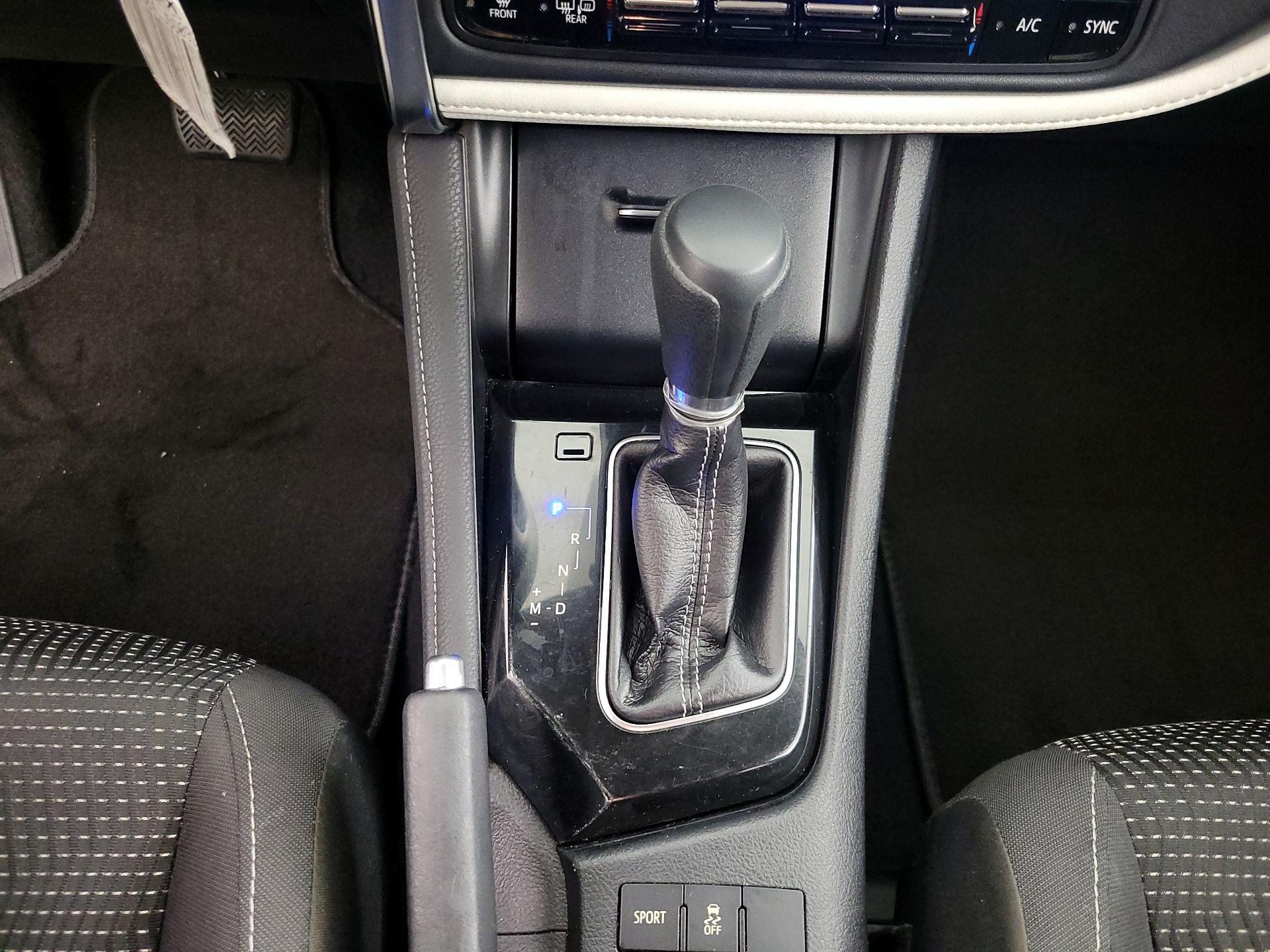 Thumbnail: 2018 Toyota Corolla iM - 17