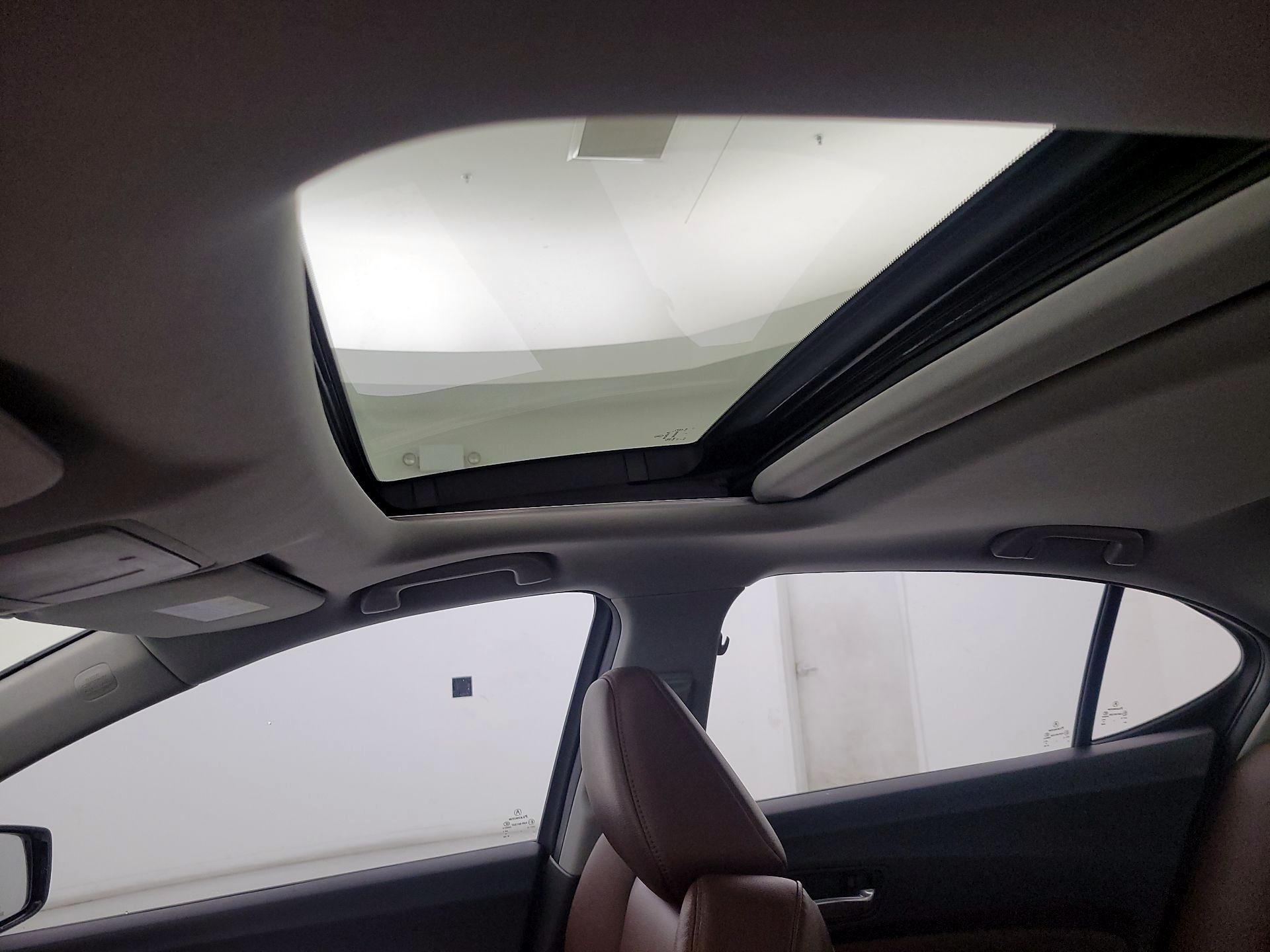 Thumbnail: 2015 Acura TLX - 19