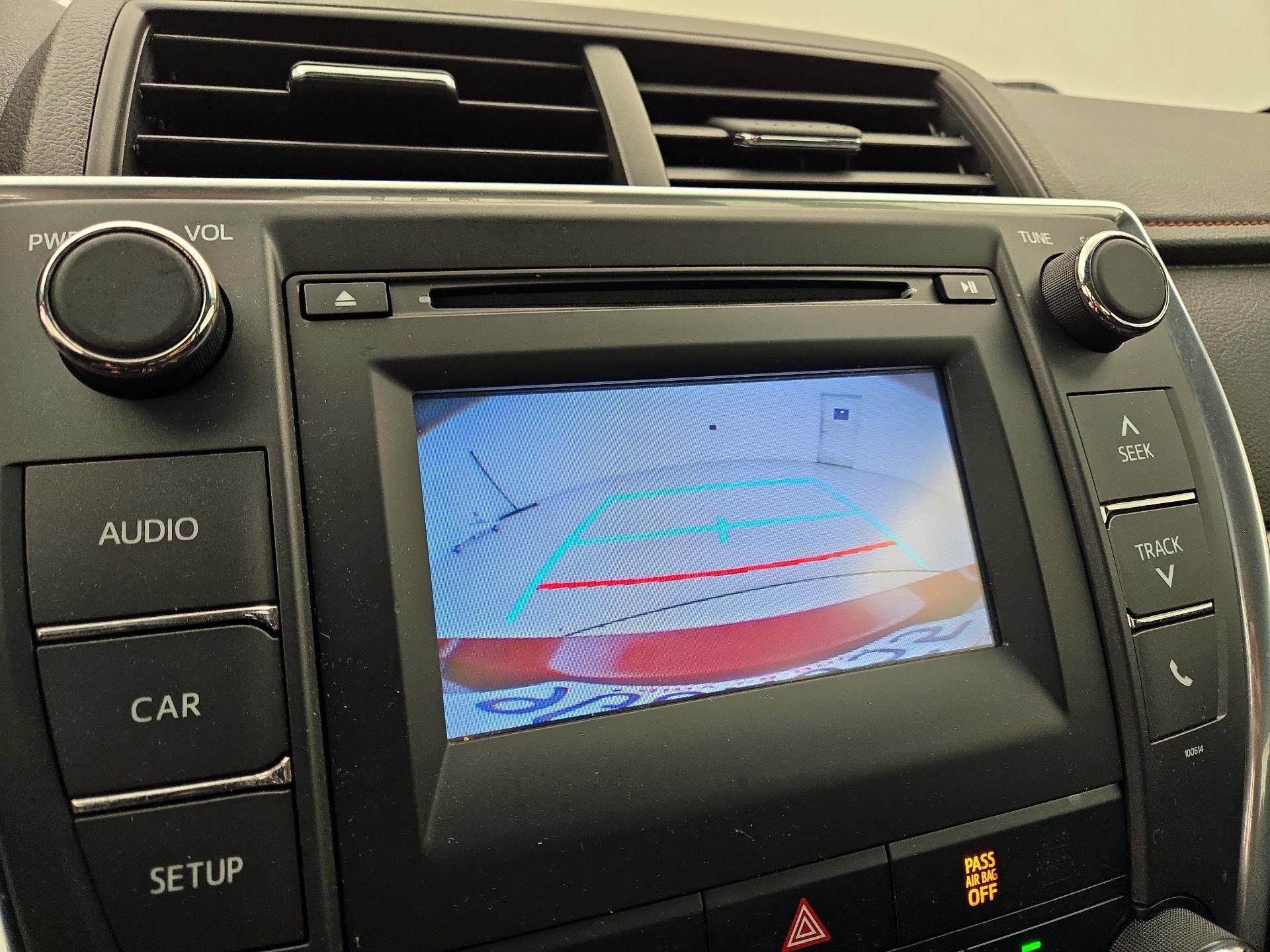 Thumbnail: 2017 Toyota Camry - 14