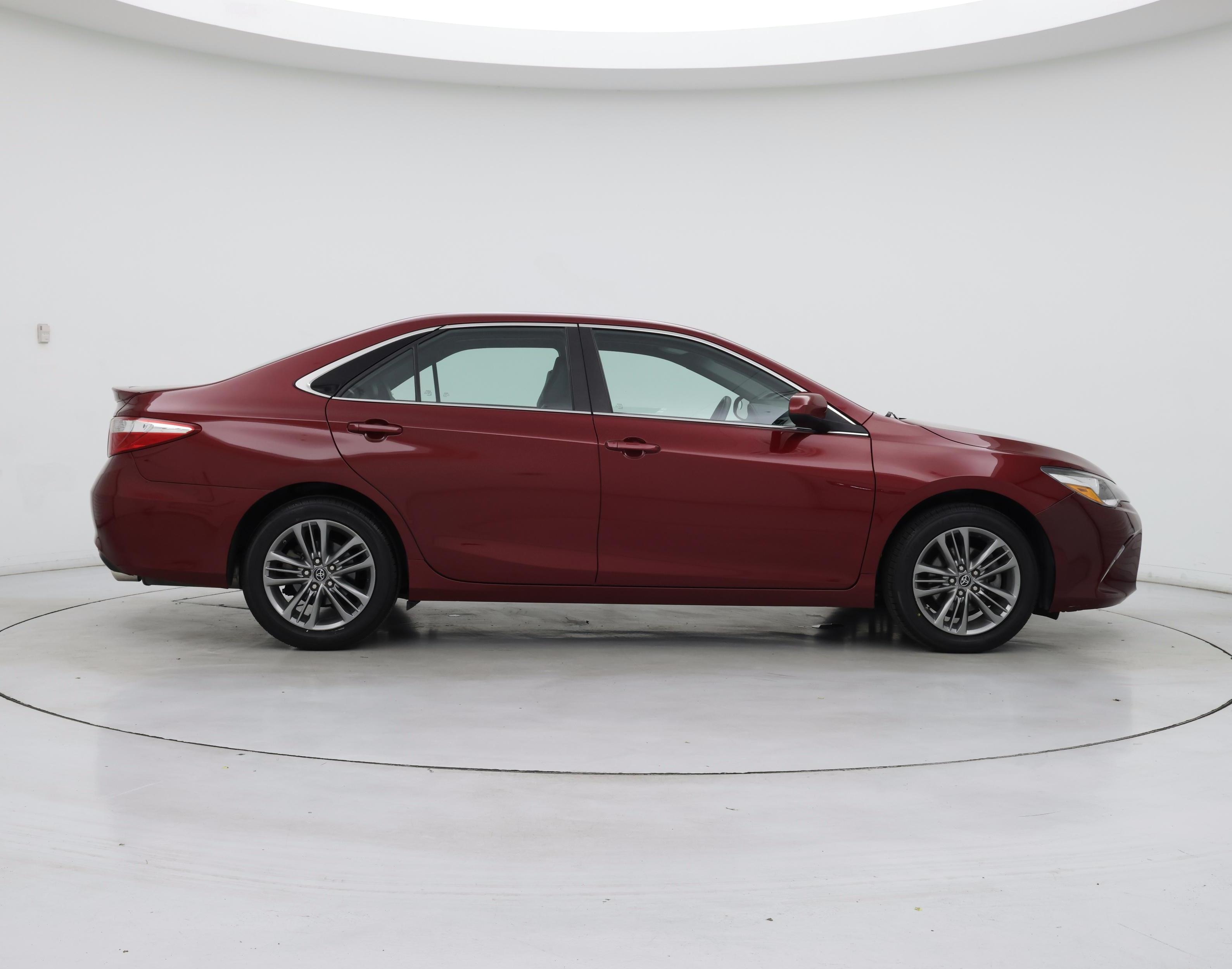 Thumbnail: 2017 Toyota Camry - 7