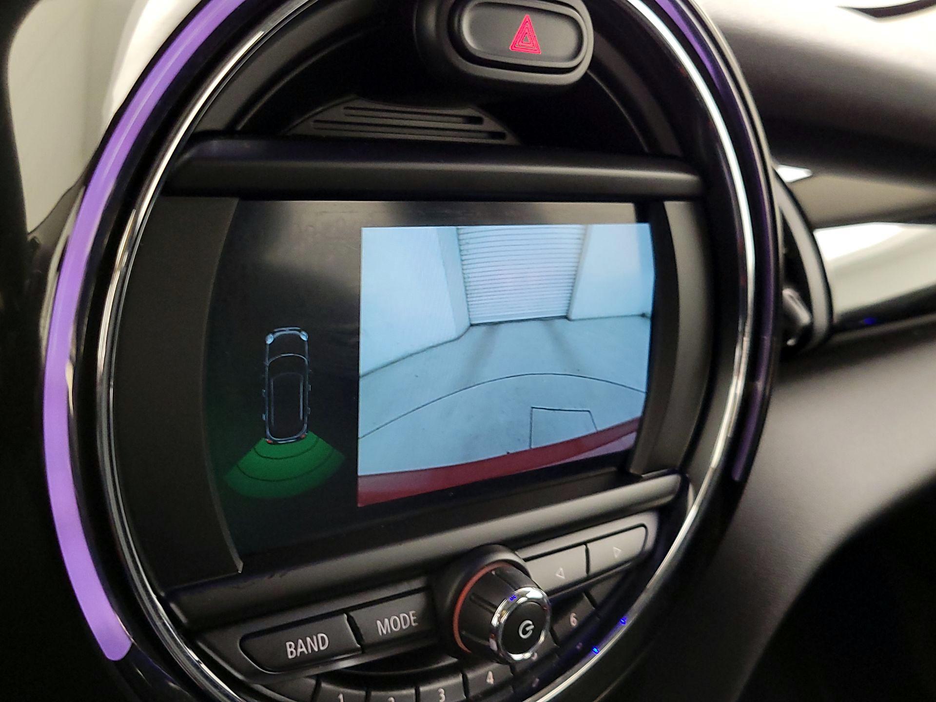 Thumbnail: 2019 MINI Cooper Hardtop - 14