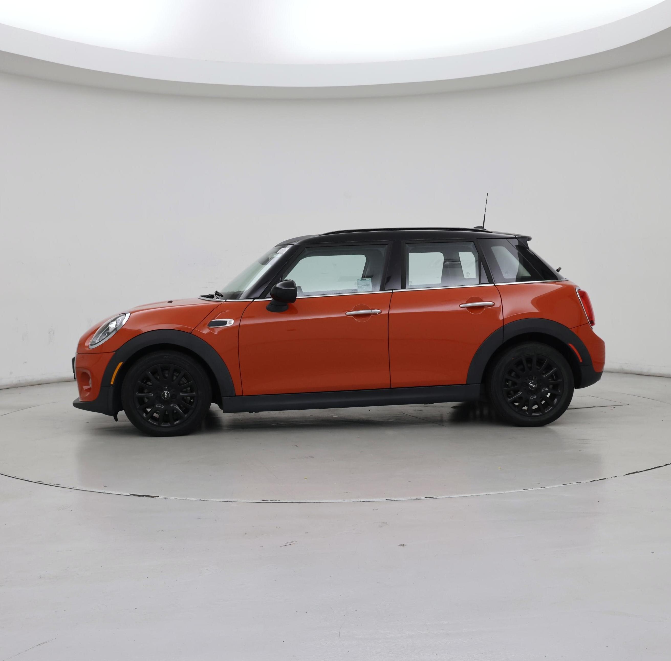 Thumbnail: 2019 MINI Cooper Hardtop - 3