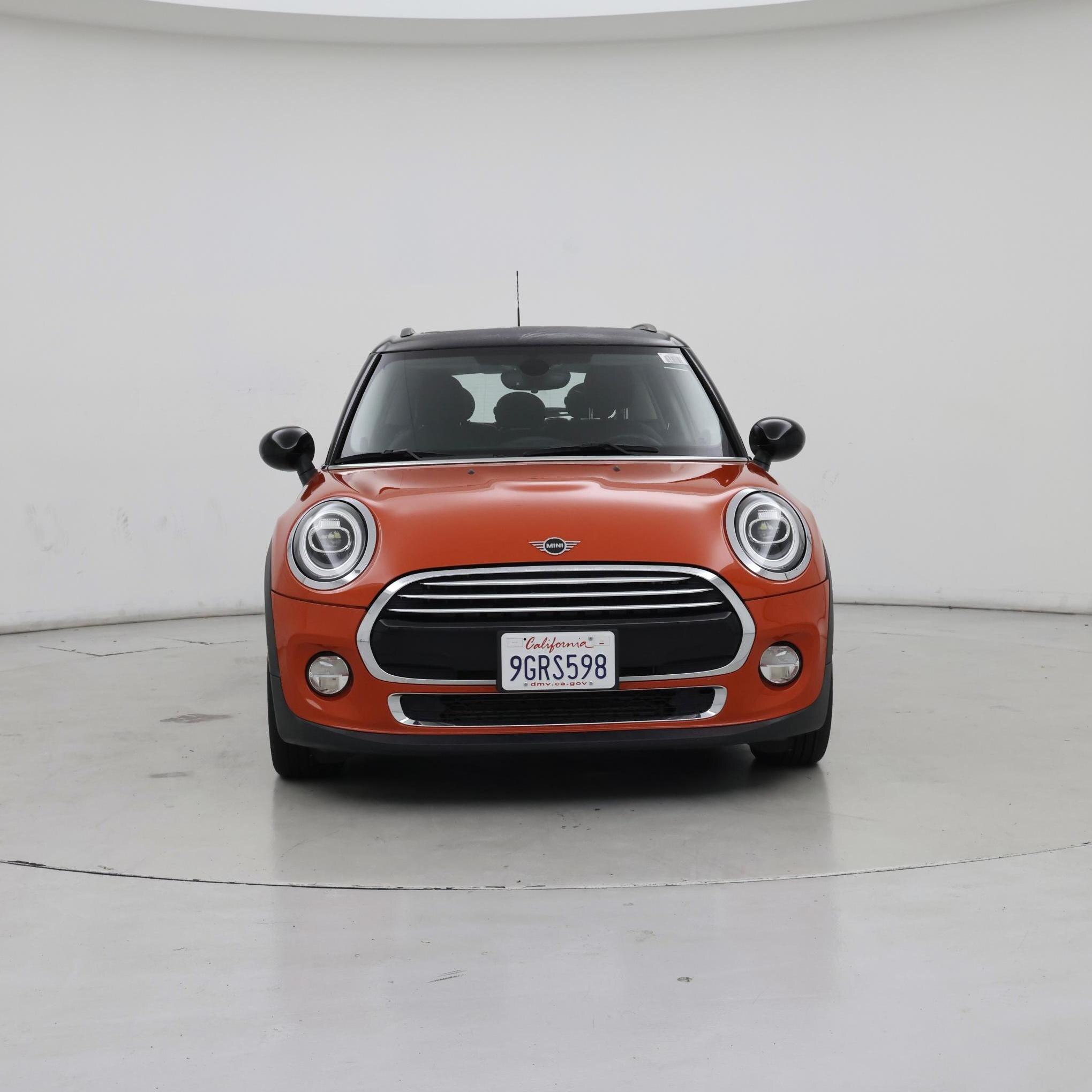 Thumbnail: 2019 MINI Cooper Hardtop - 5