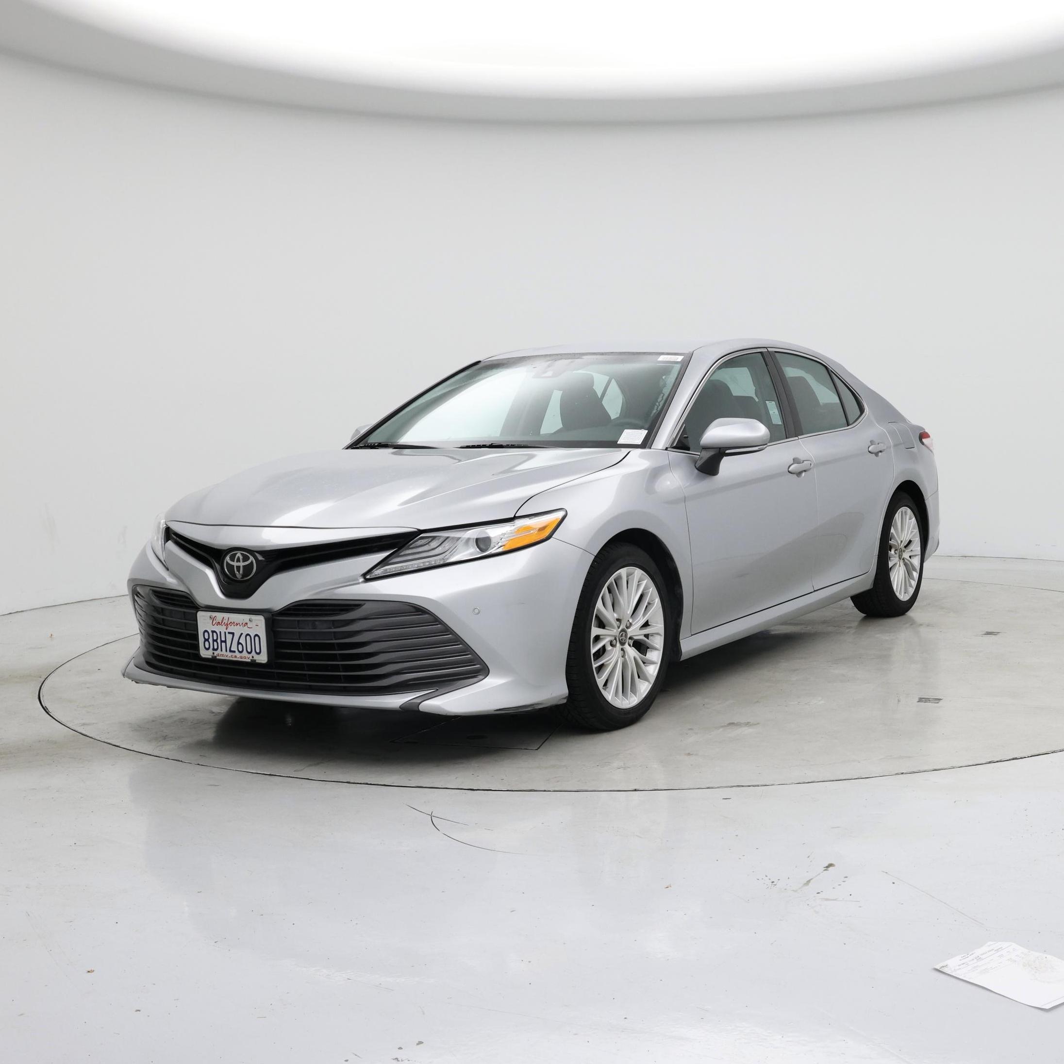 Thumbnail: 2018 Toyota Camry - 4