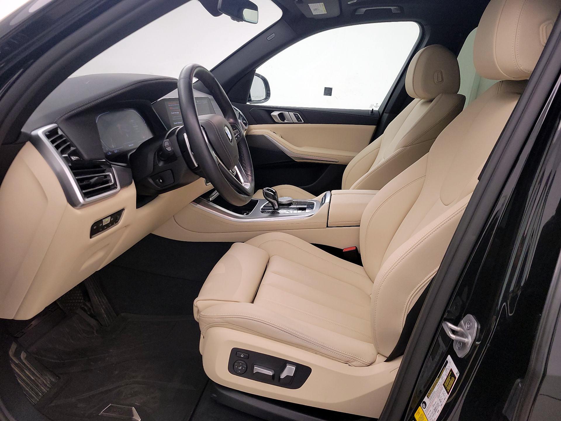 Thumbnail: 2021 BMW X5 - 11