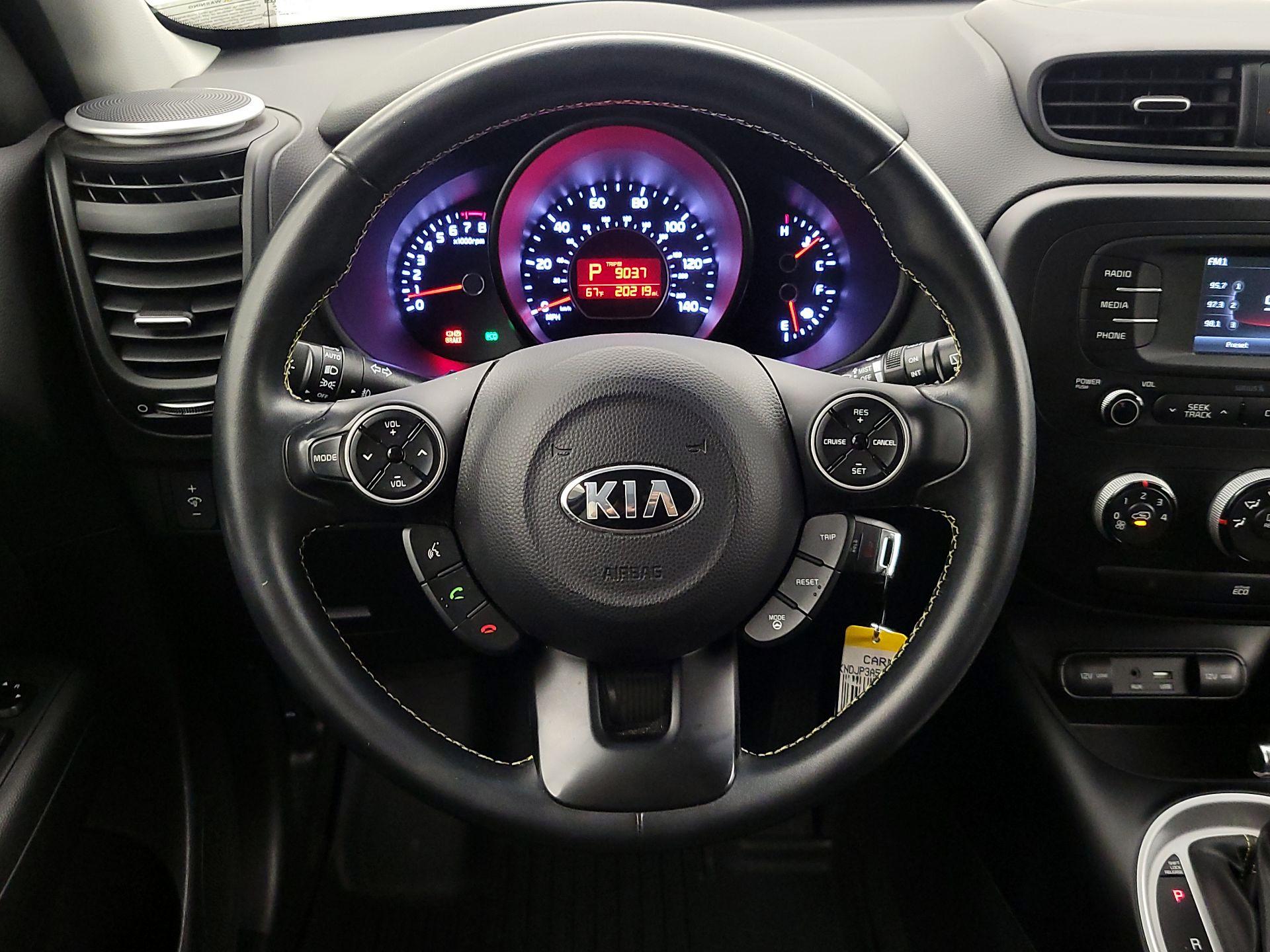 Thumbnail: 2016 Kia Soul - 10