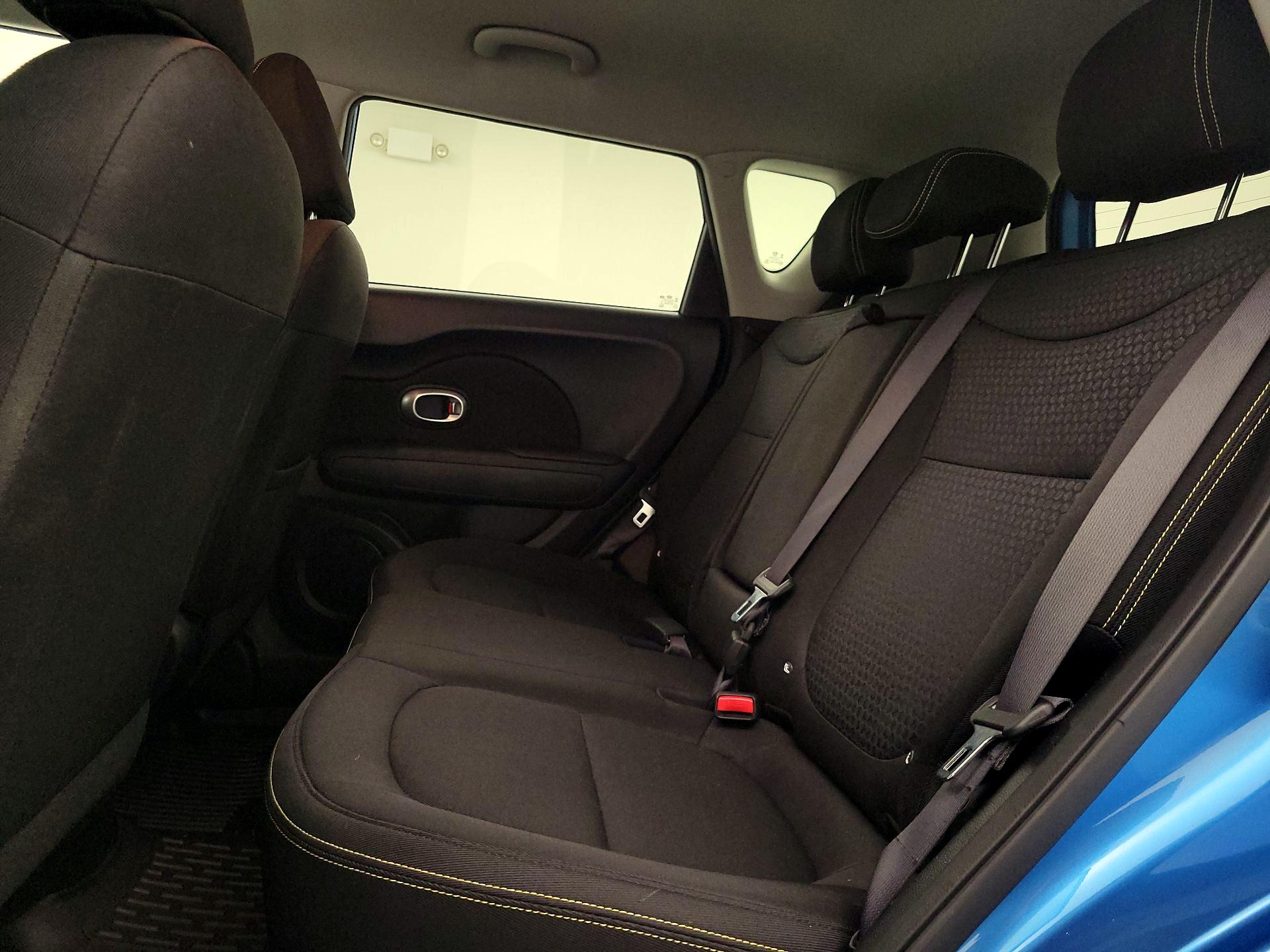 Thumbnail: 2016 Kia Soul - 19
