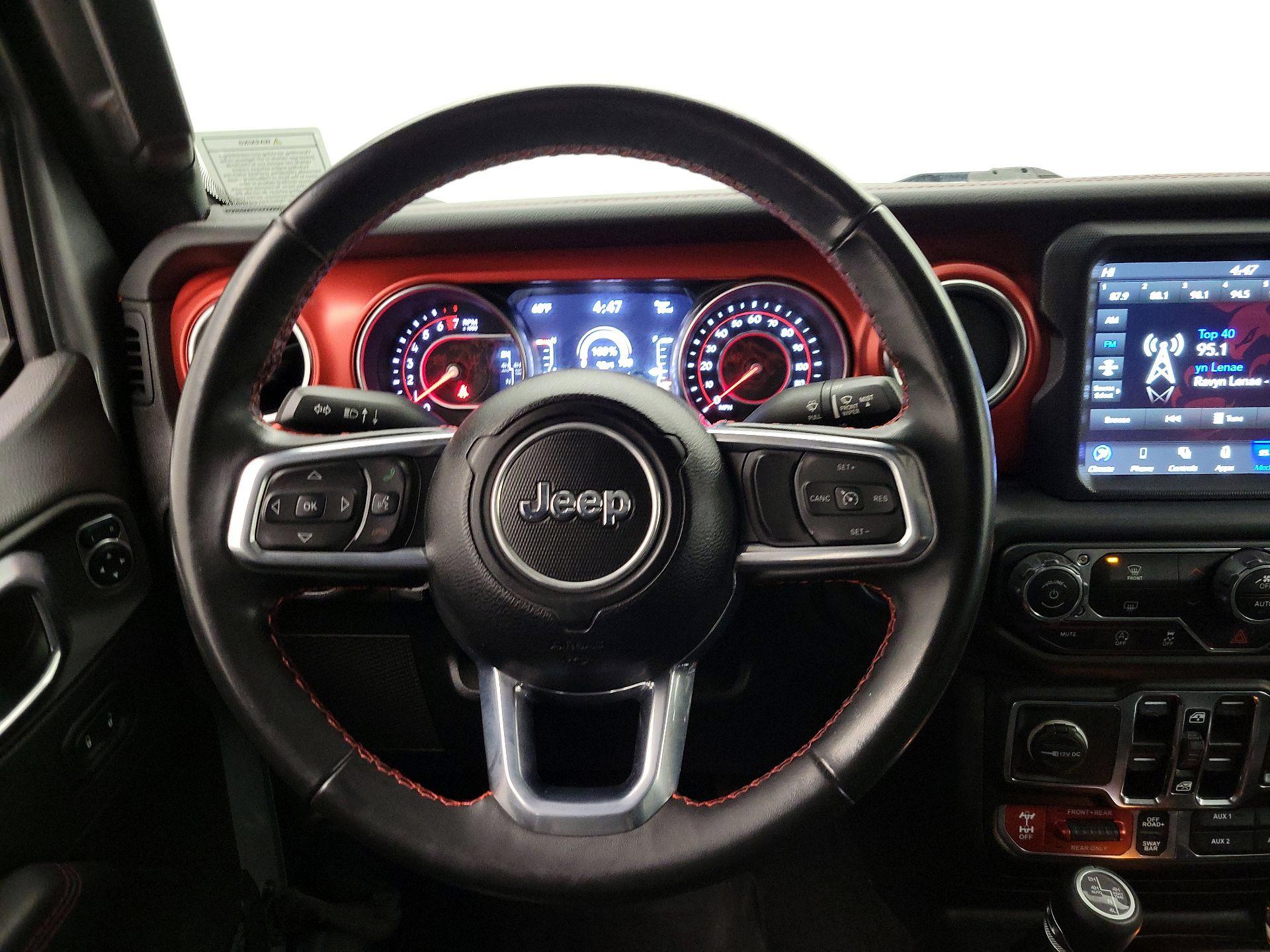 Thumbnail: 2021 Jeep Gladiator - 10