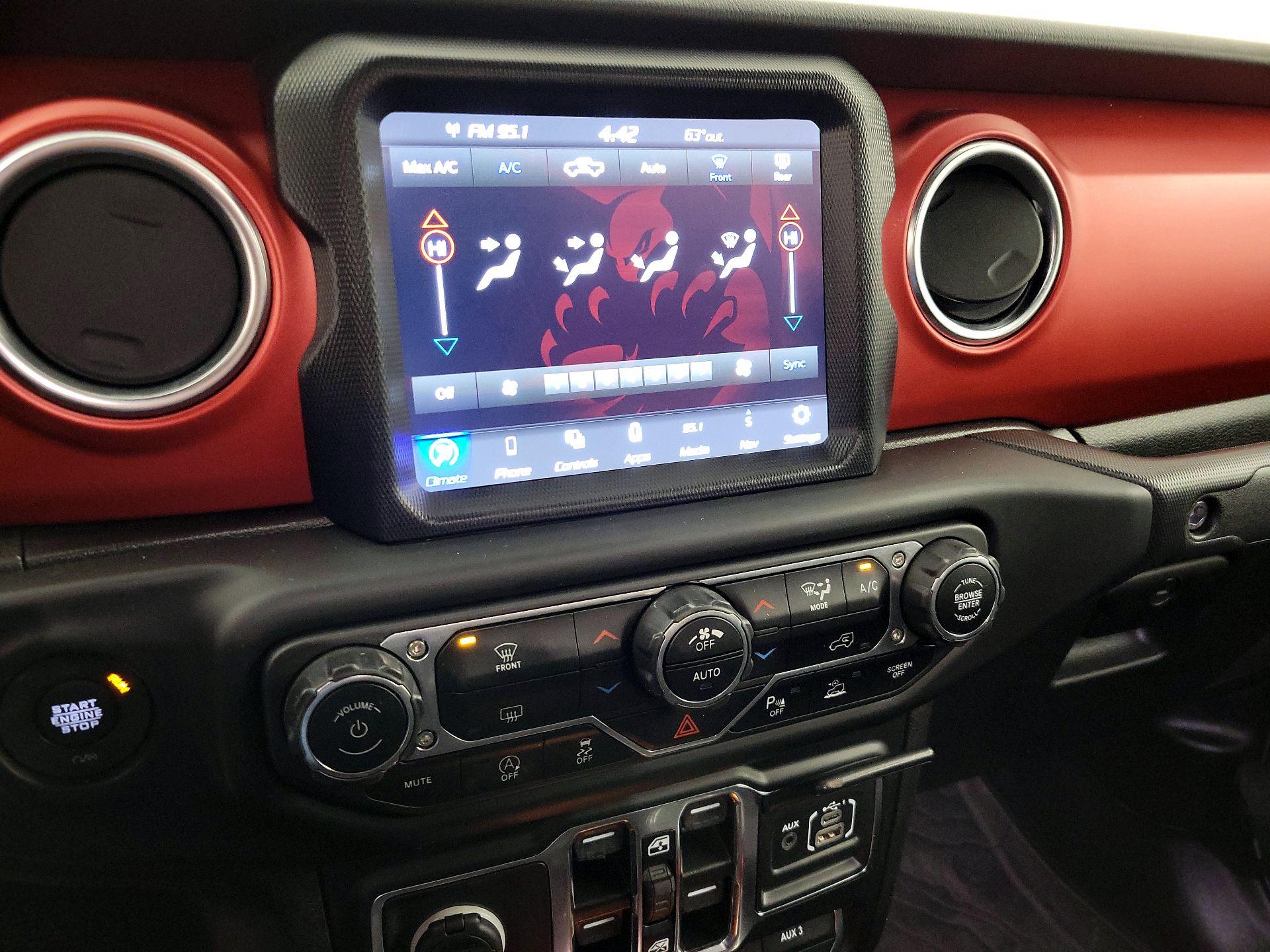 Thumbnail: 2021 Jeep Gladiator - 17