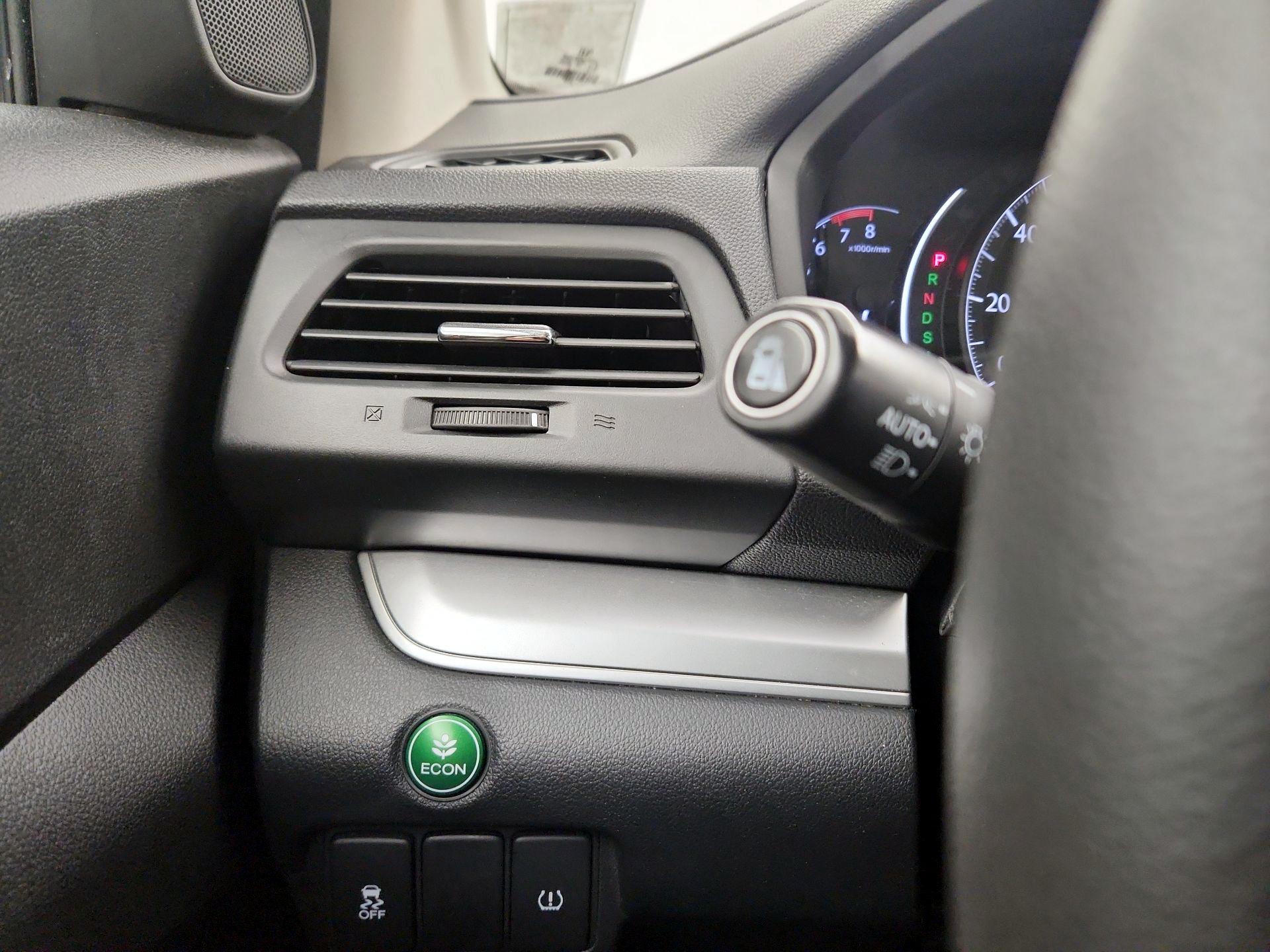 Thumbnail: 2016 Honda CR-V - 13