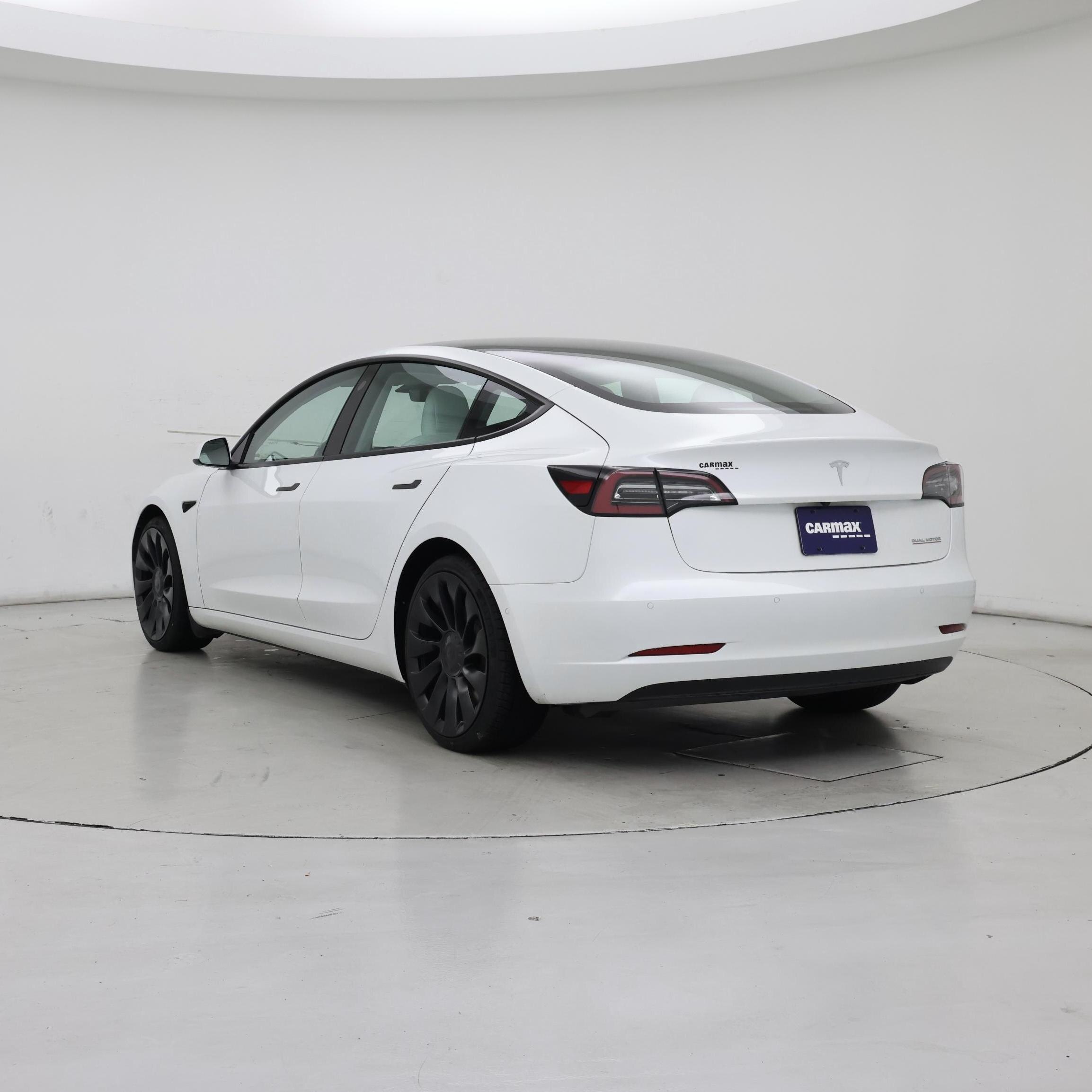Thumbnail: 2022 Tesla Model 3 - 2