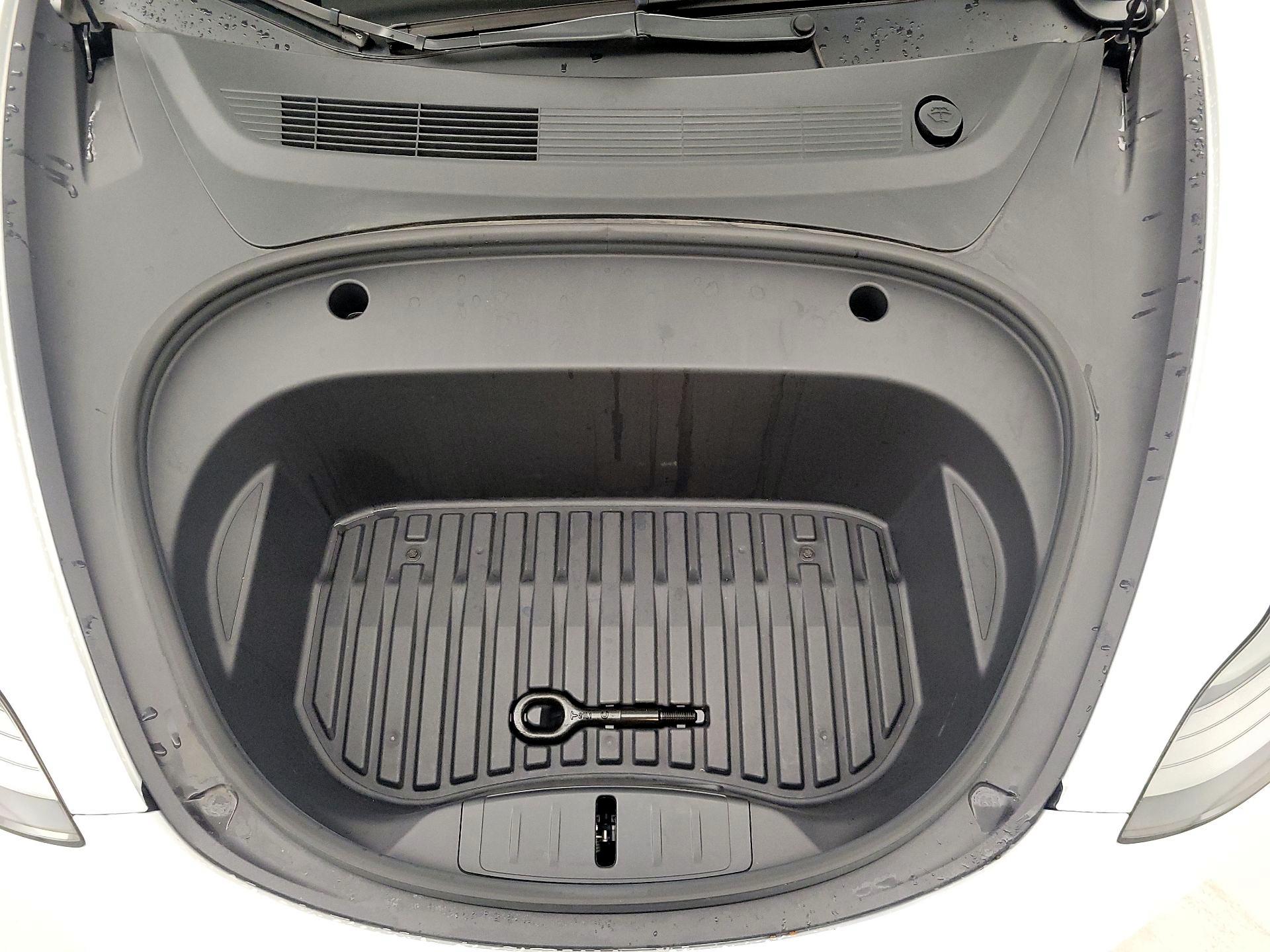 Thumbnail: 2022 Tesla Model 3 - 20