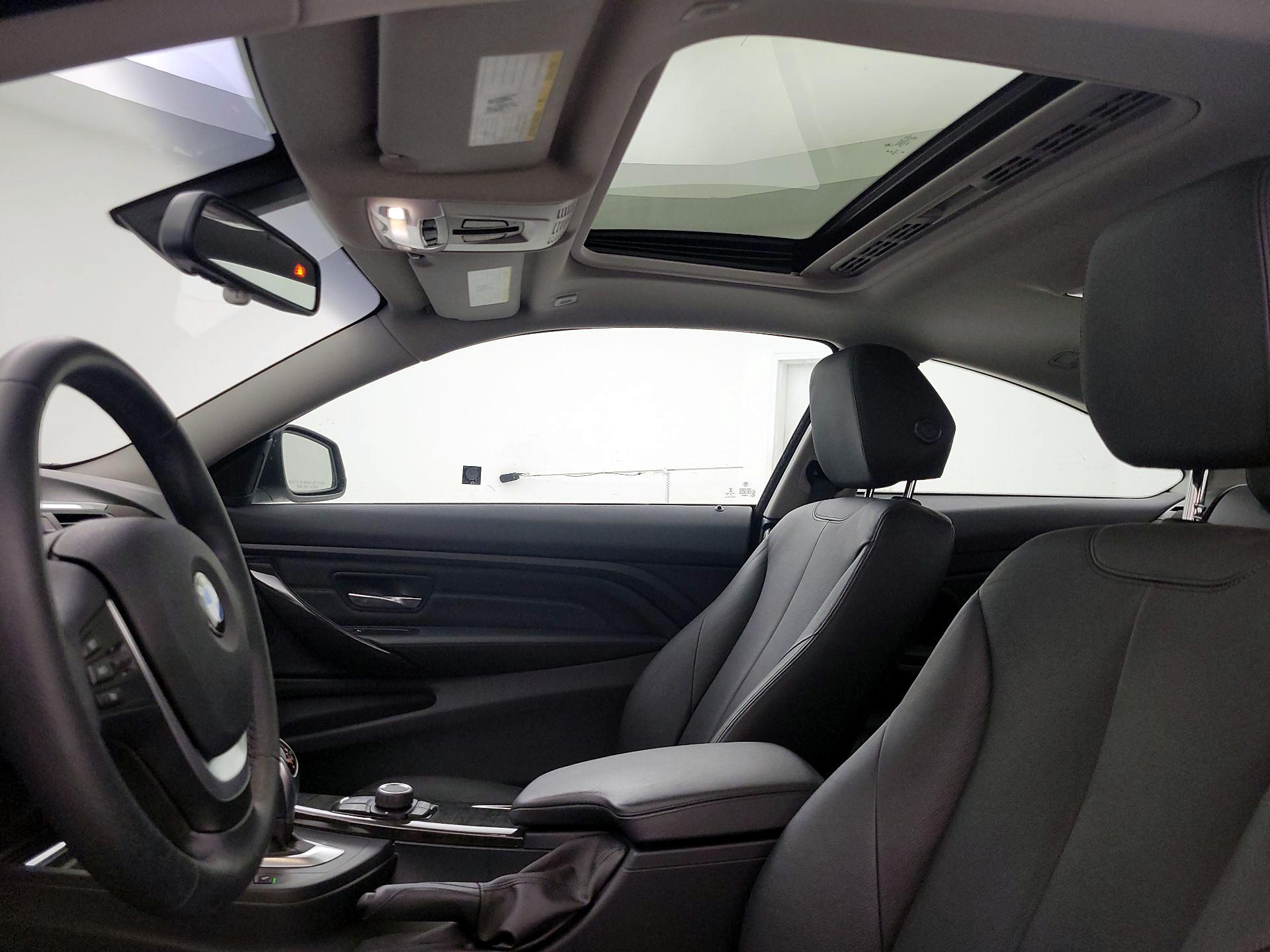 Thumbnail: 2015 BMW 4 Series - 19