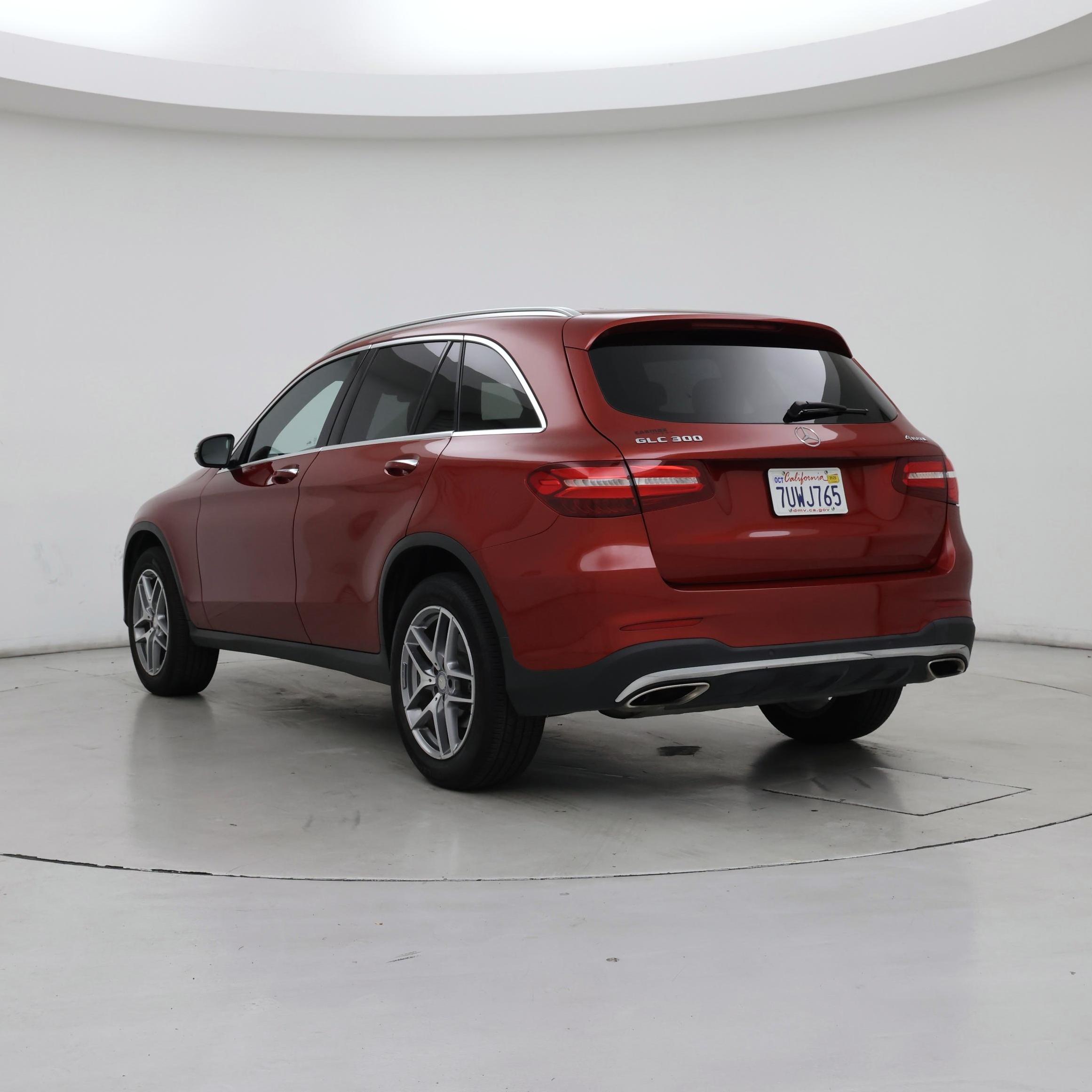 Thumbnail: 2017 Mercedes-Benz GLC - 2