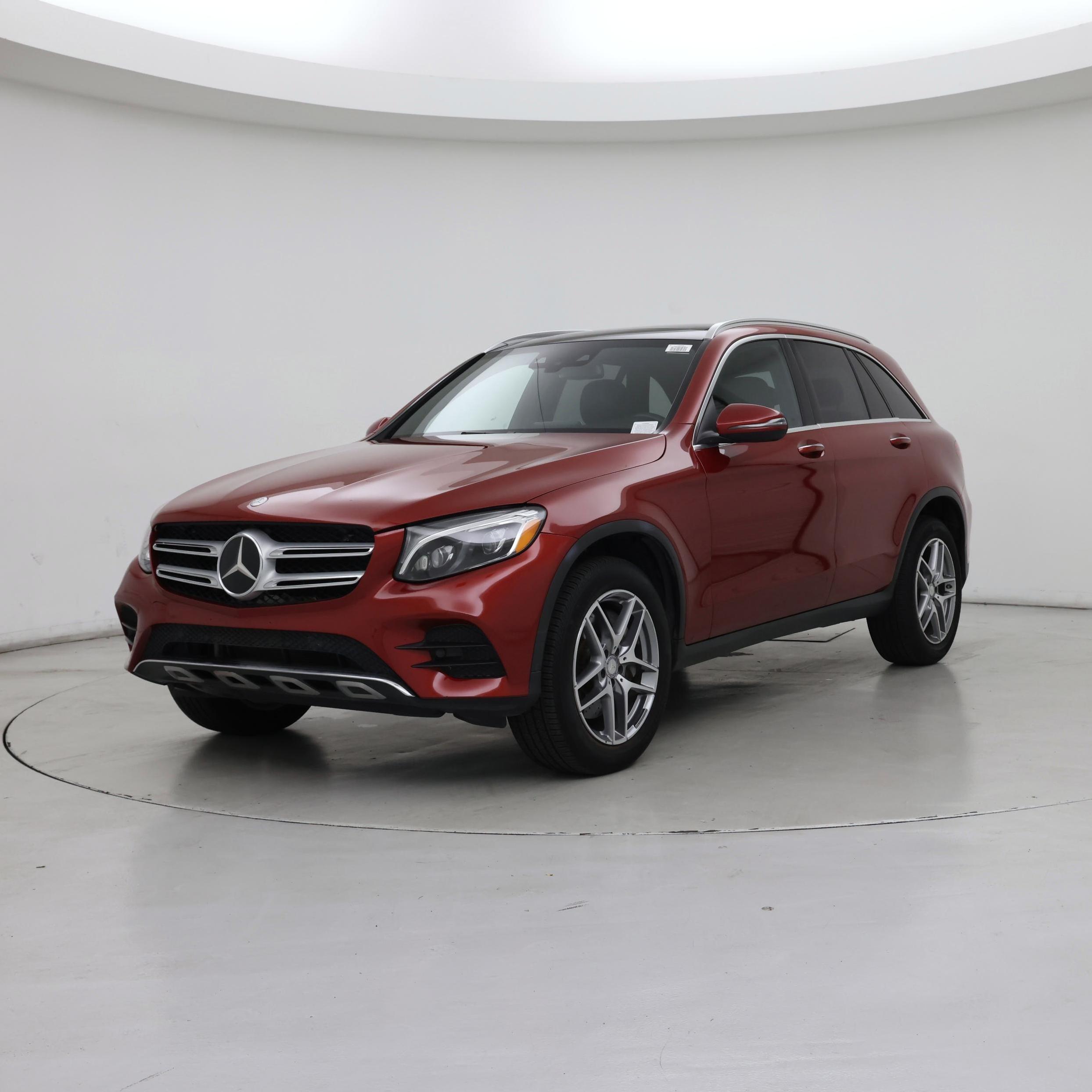 Thumbnail: 2017 Mercedes-Benz GLC - 4