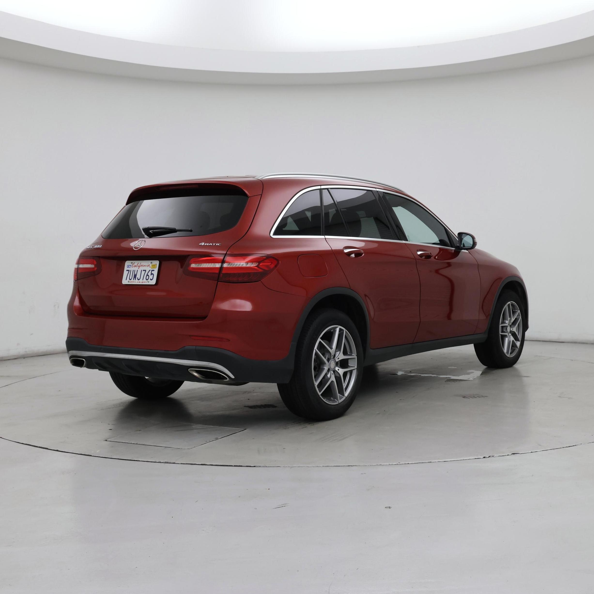 Thumbnail: 2017 Mercedes-Benz GLC - 8