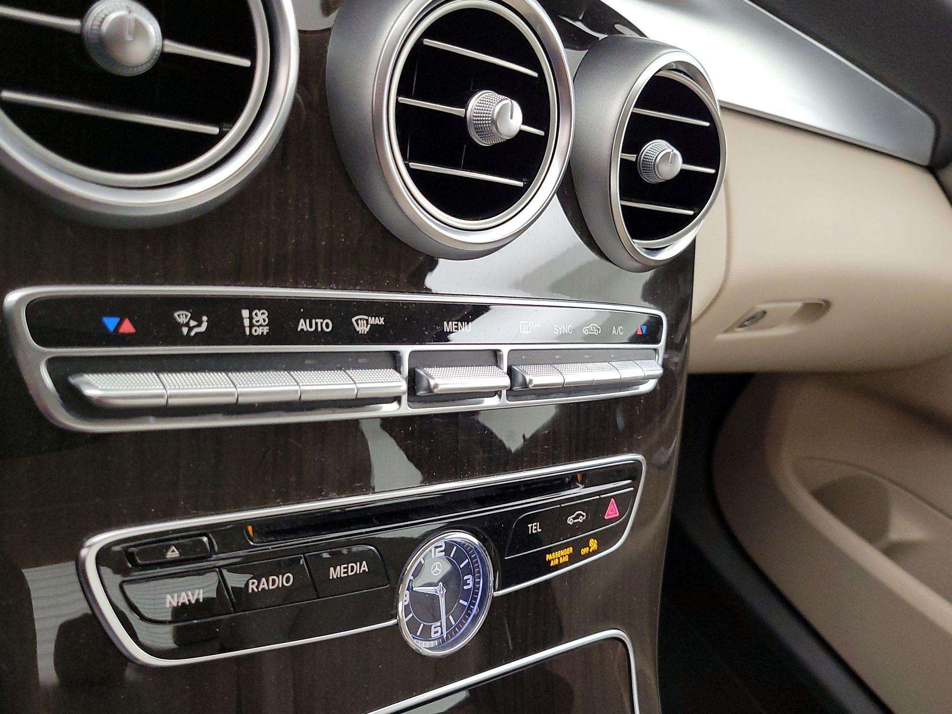Thumbnail: 2017 Mercedes-Benz C-Class - 17