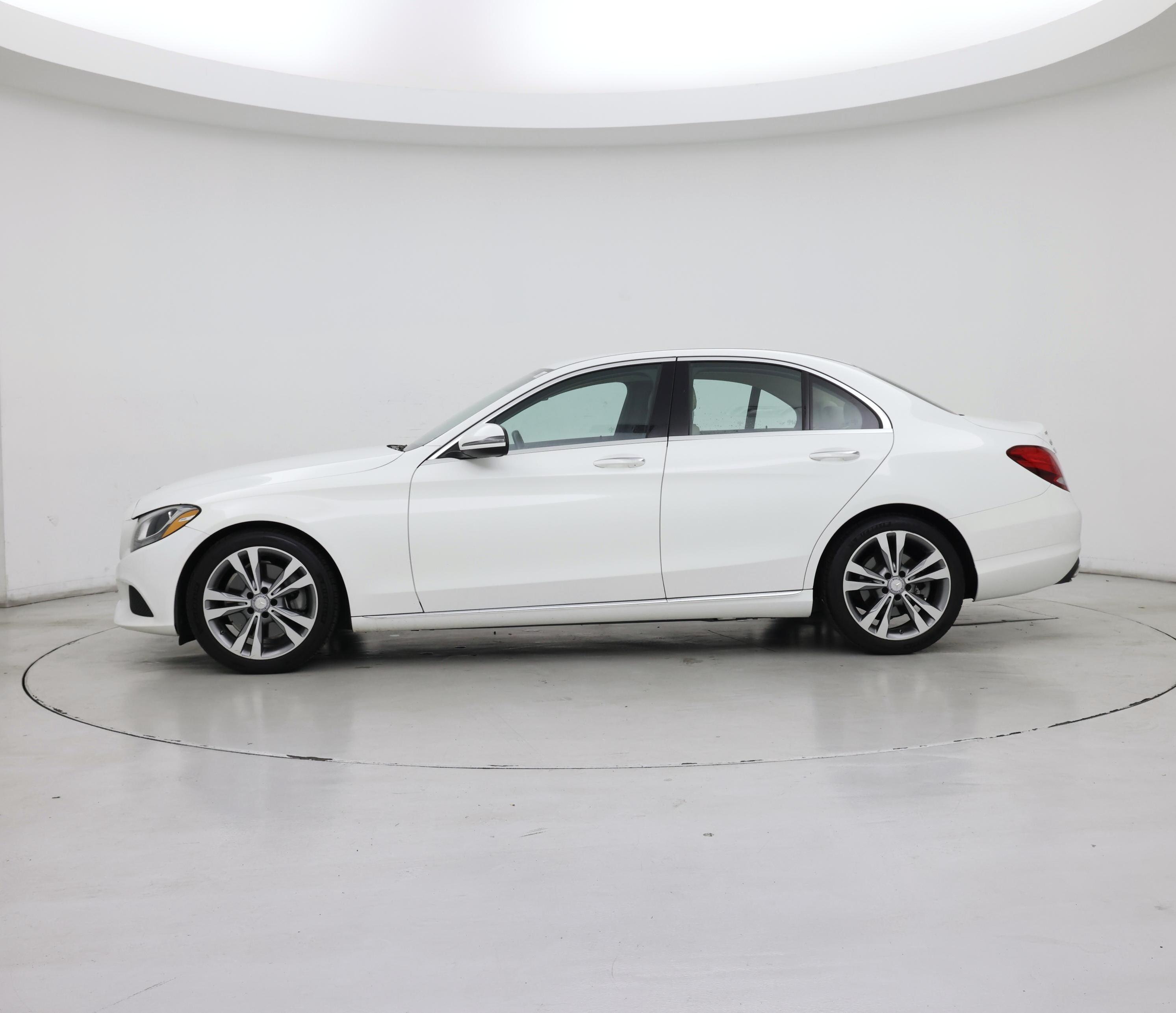 Thumbnail: 2017 Mercedes-Benz C-Class - 3