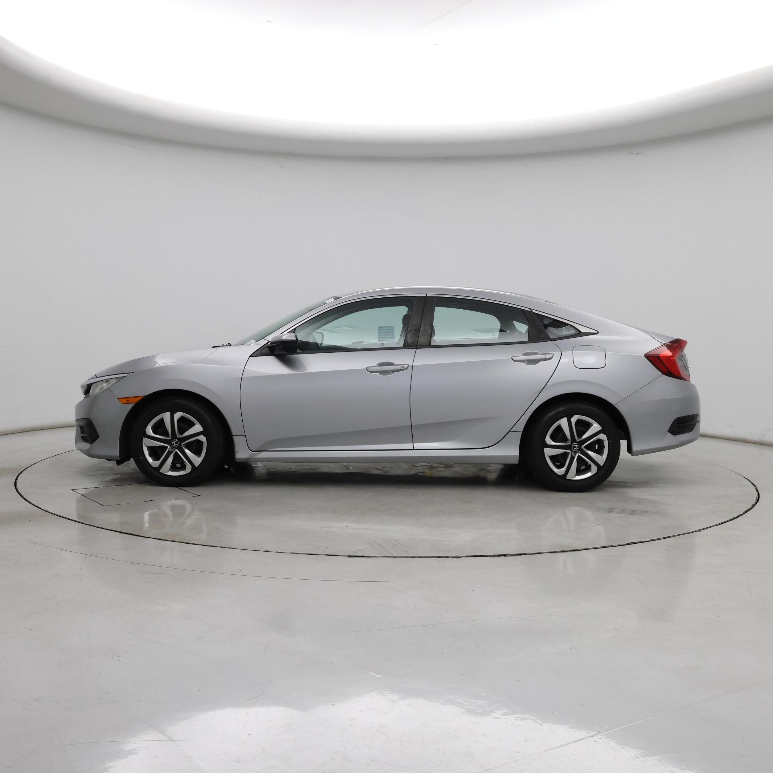 Thumbnail: 2018 Honda Civic - 3