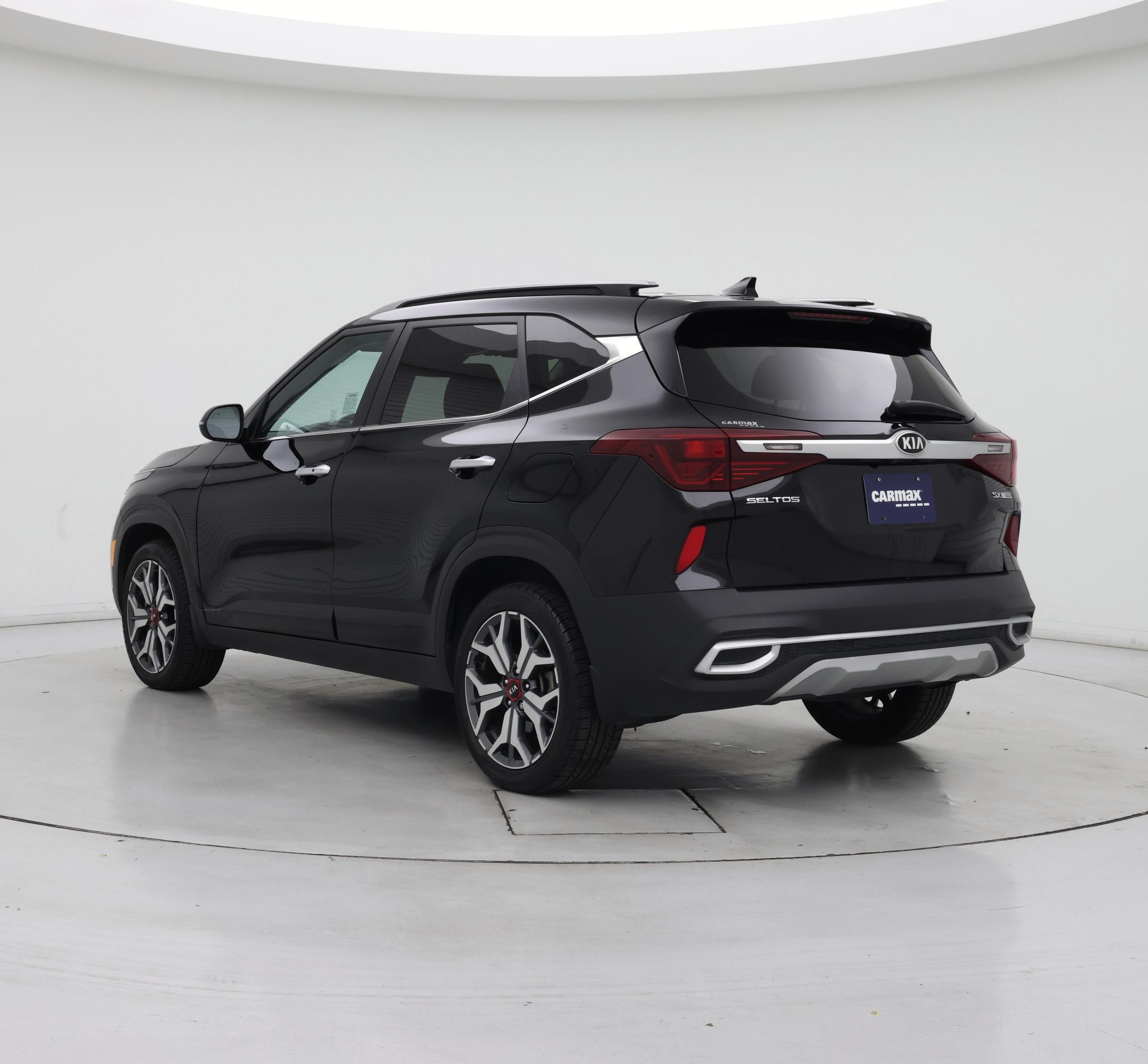 Thumbnail: 2021 Kia Seltos - 2