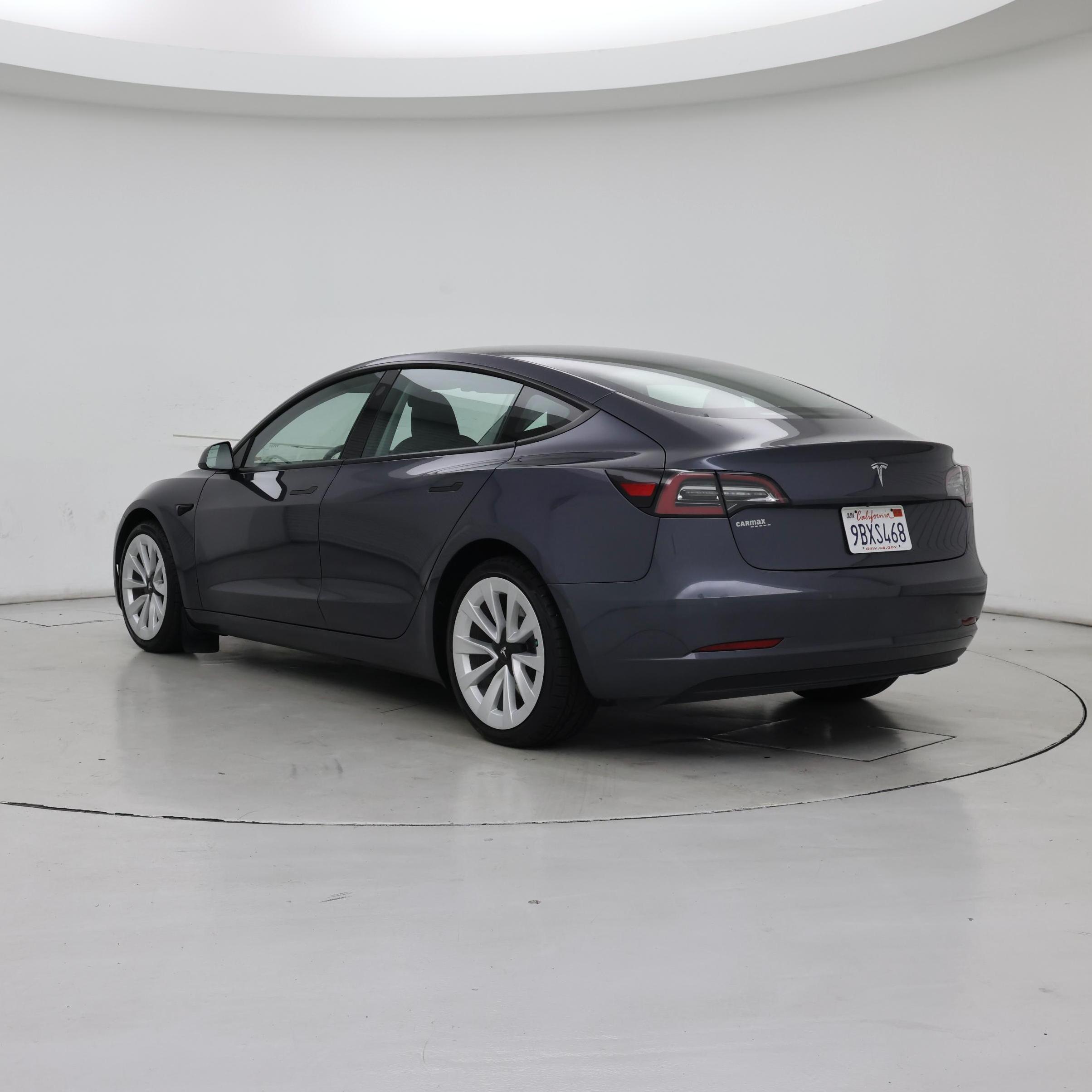 Thumbnail: 2022 Tesla Model 3 - 2