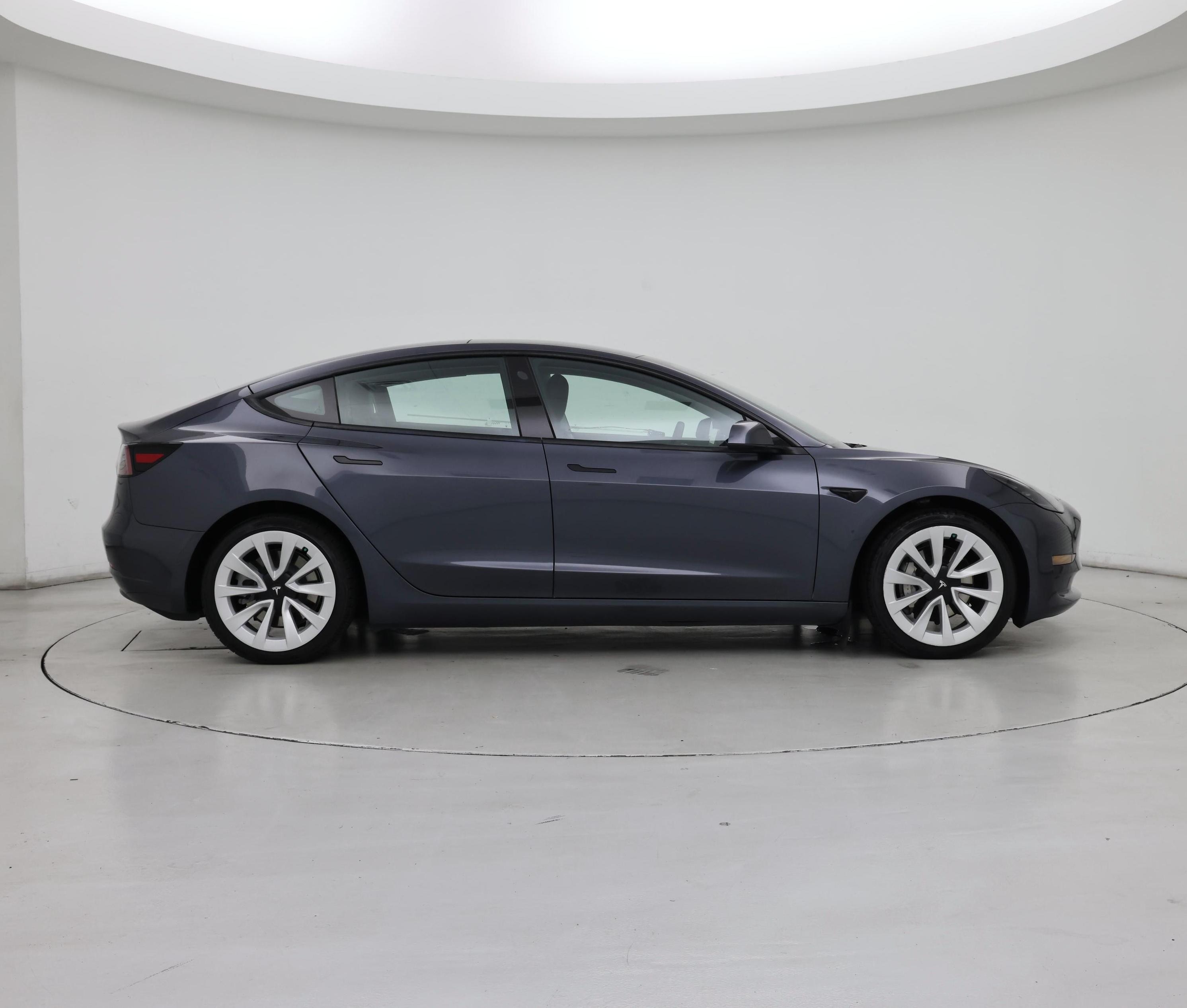 Thumbnail: 2022 Tesla Model 3 - 7