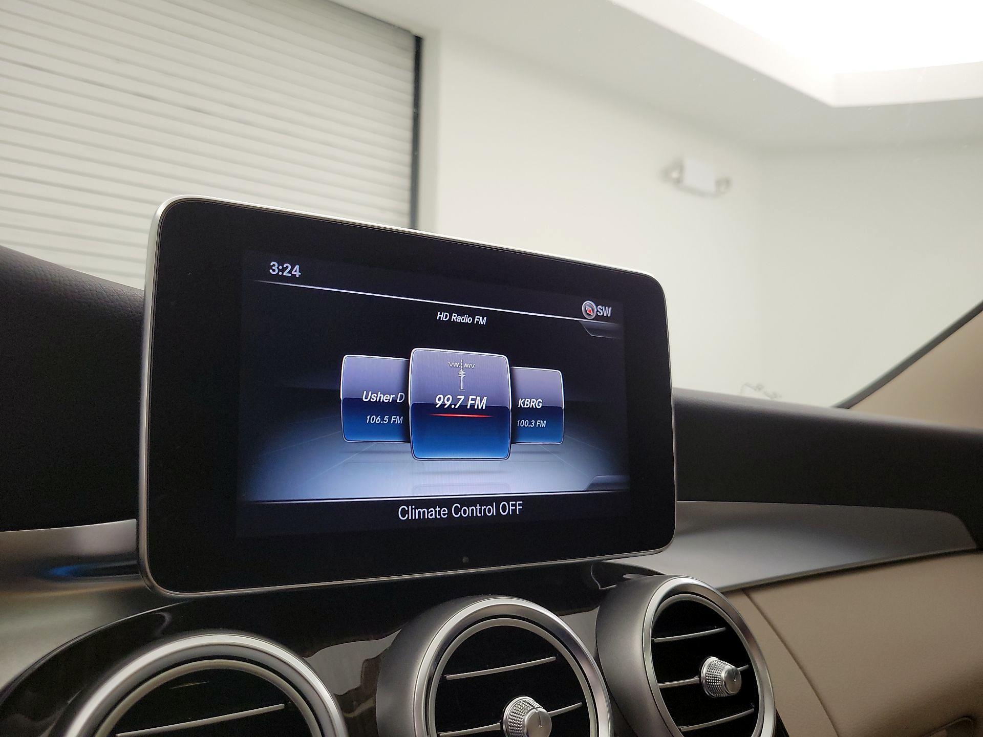 Thumbnail: 2017 Mercedes-Benz C-Class - 16