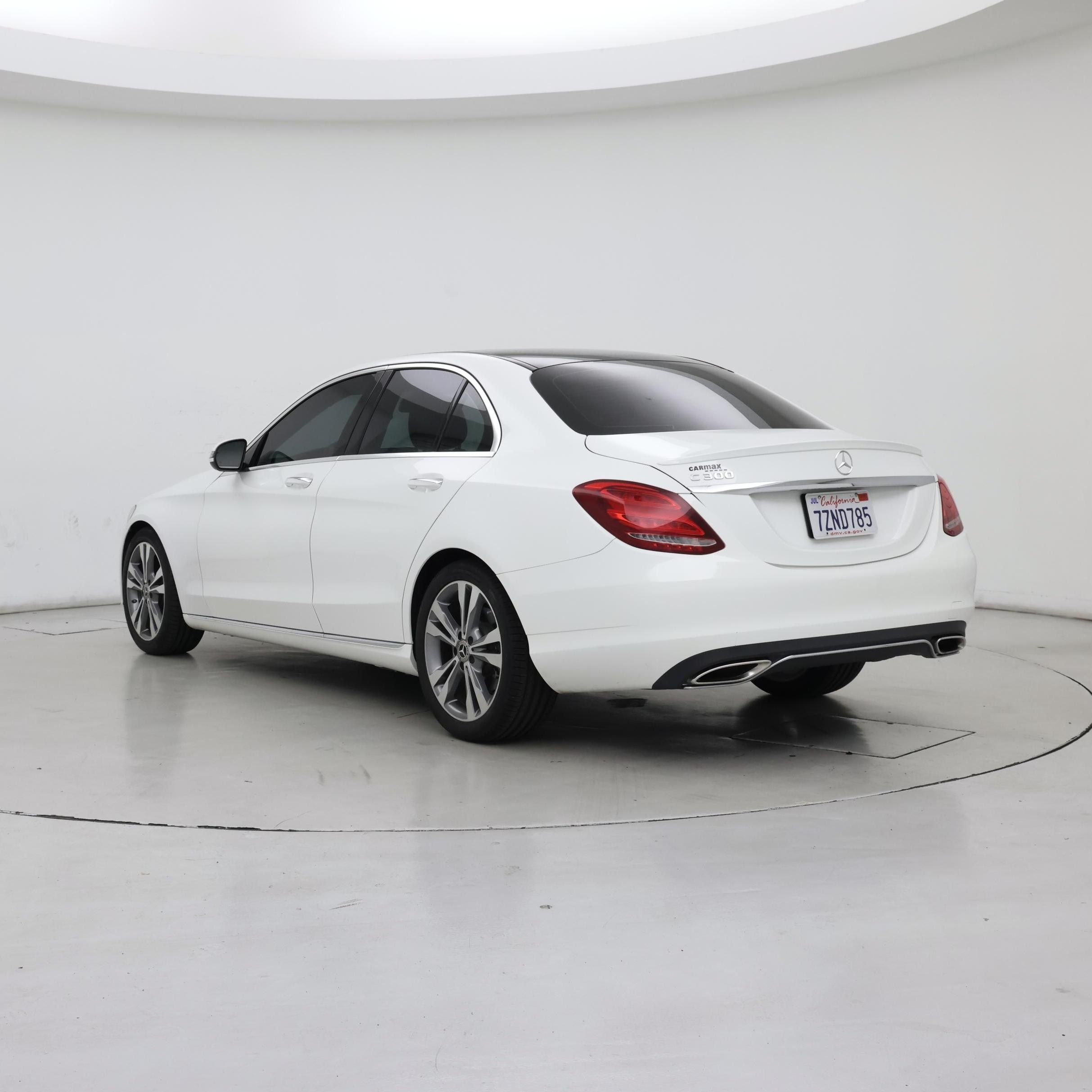 Thumbnail: 2017 Mercedes-Benz C-Class - 2