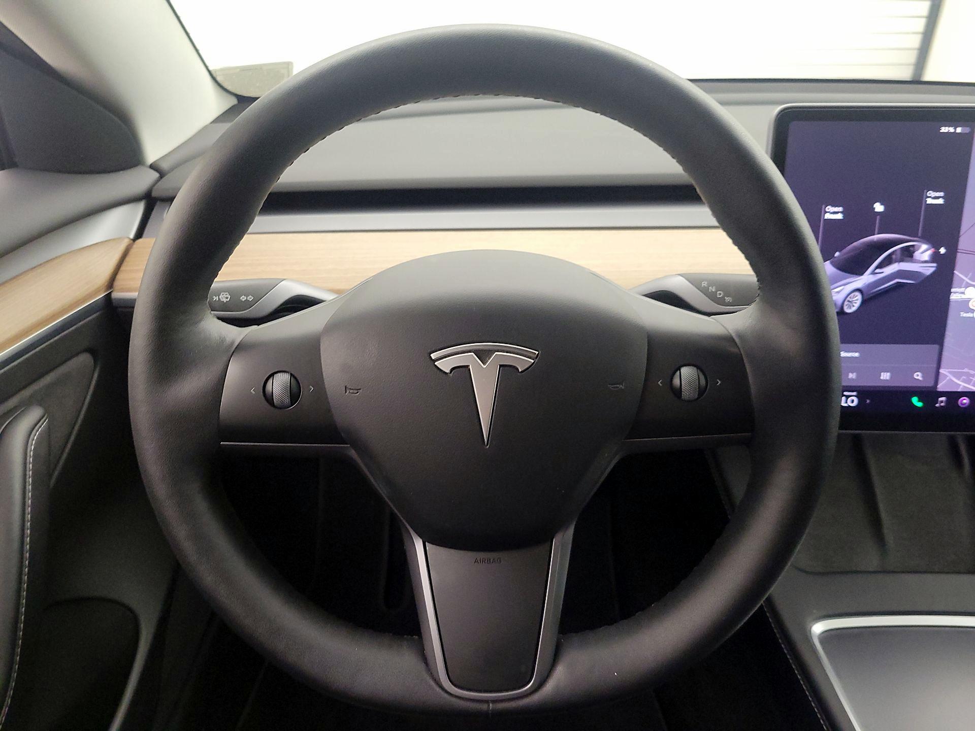 Thumbnail: 2022 Tesla Model 3 - 10