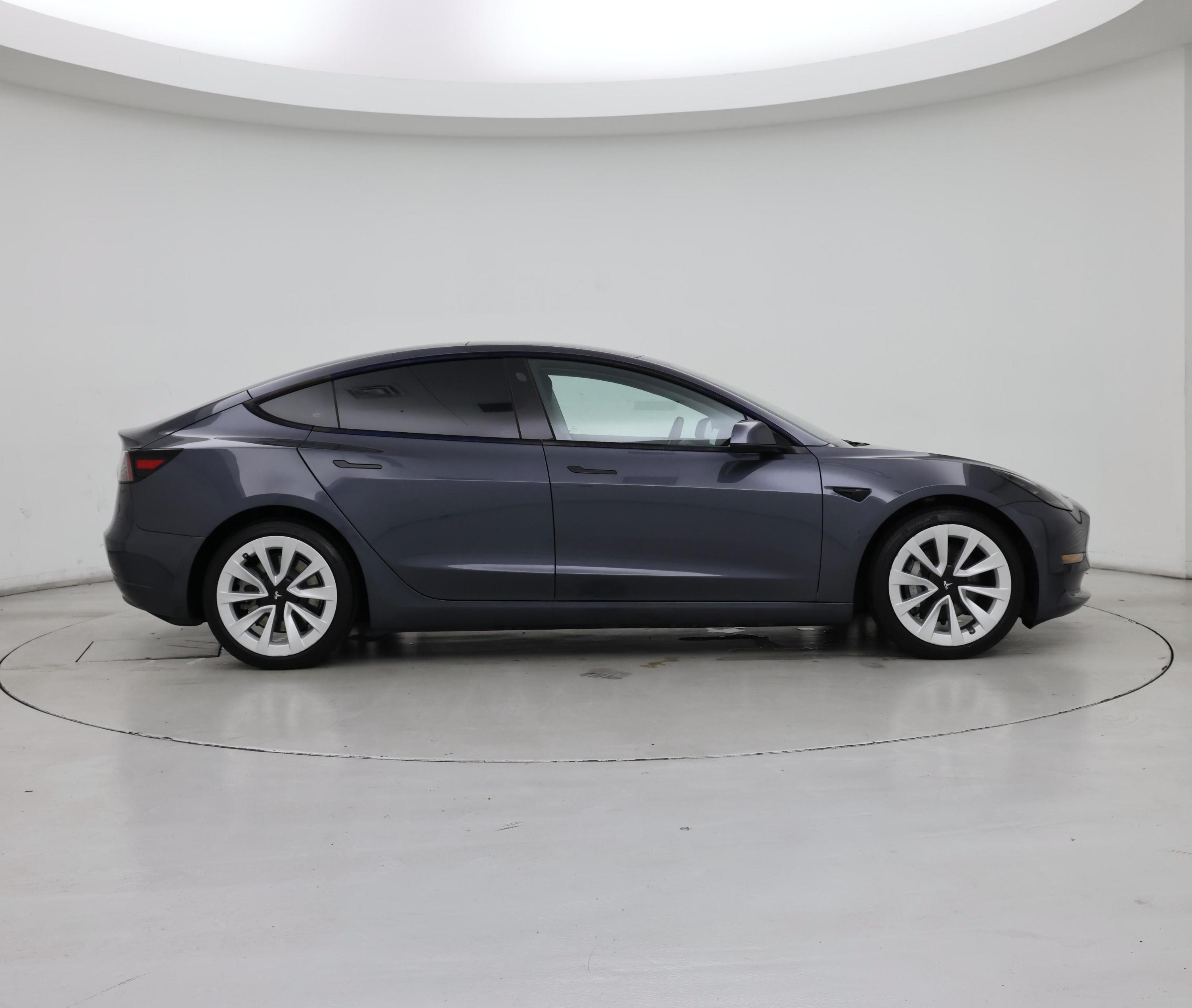Thumbnail: 2022 Tesla Model 3 - 7