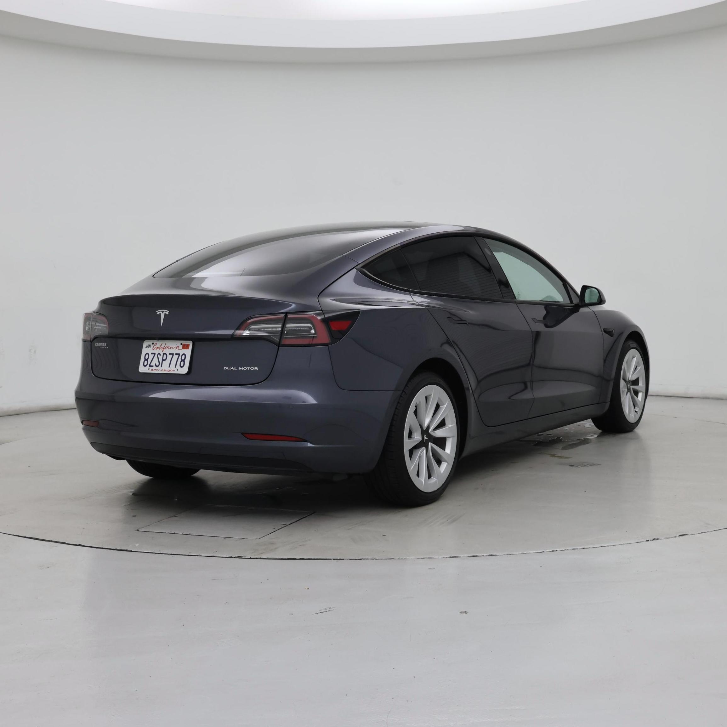 Thumbnail: 2022 Tesla Model 3 - 8
