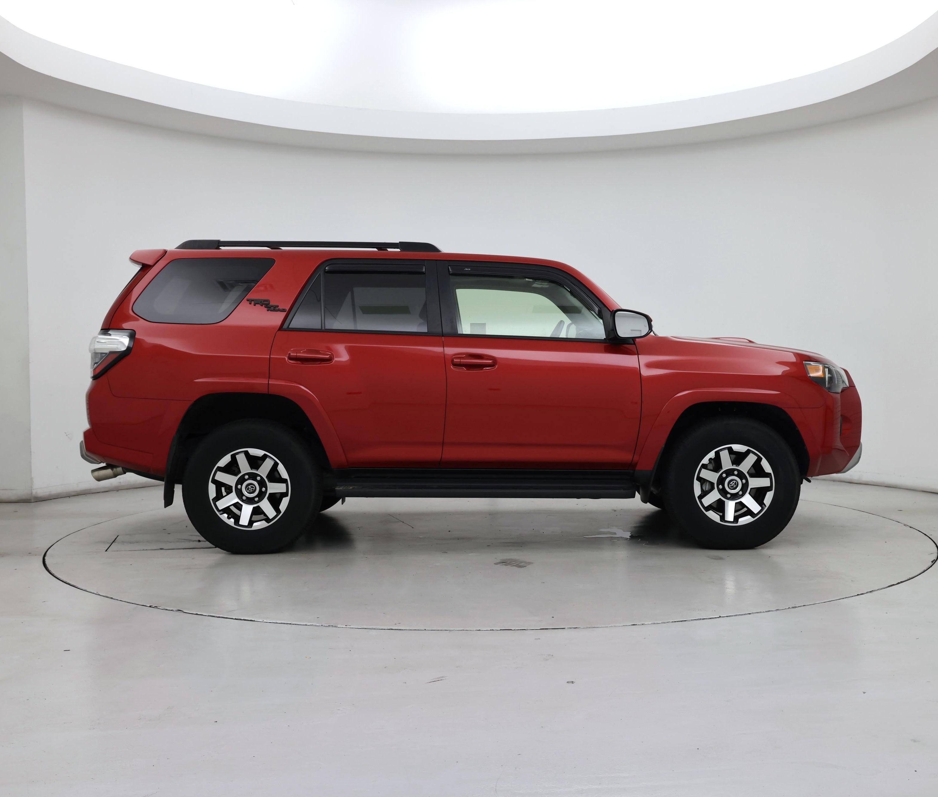 Thumbnail: 2023 Toyota 4Runner - 7