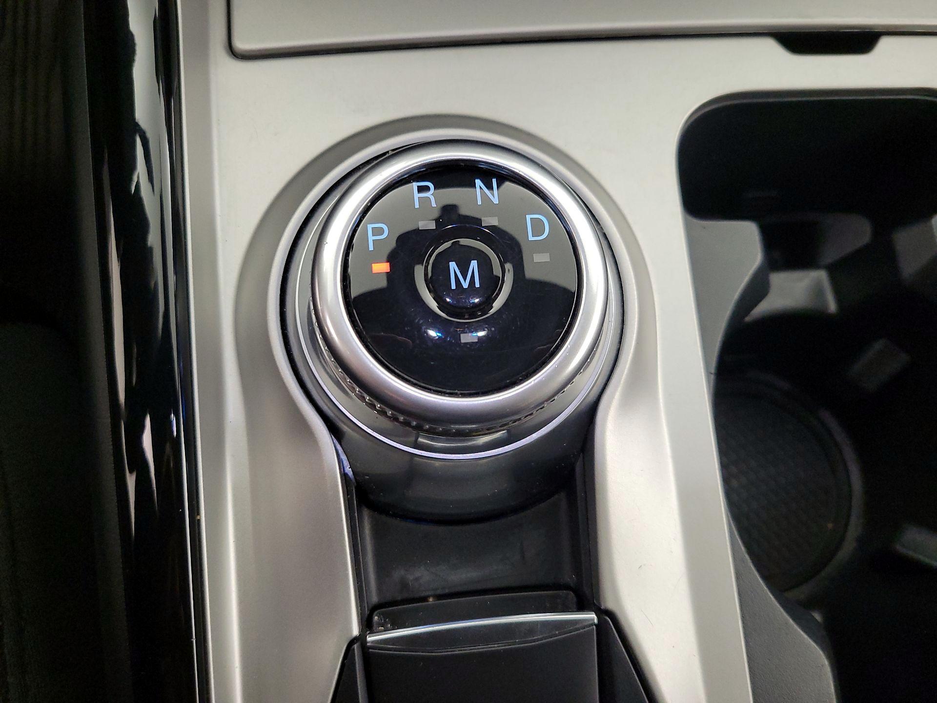 Thumbnail: 2022 Ford Explorer - 18