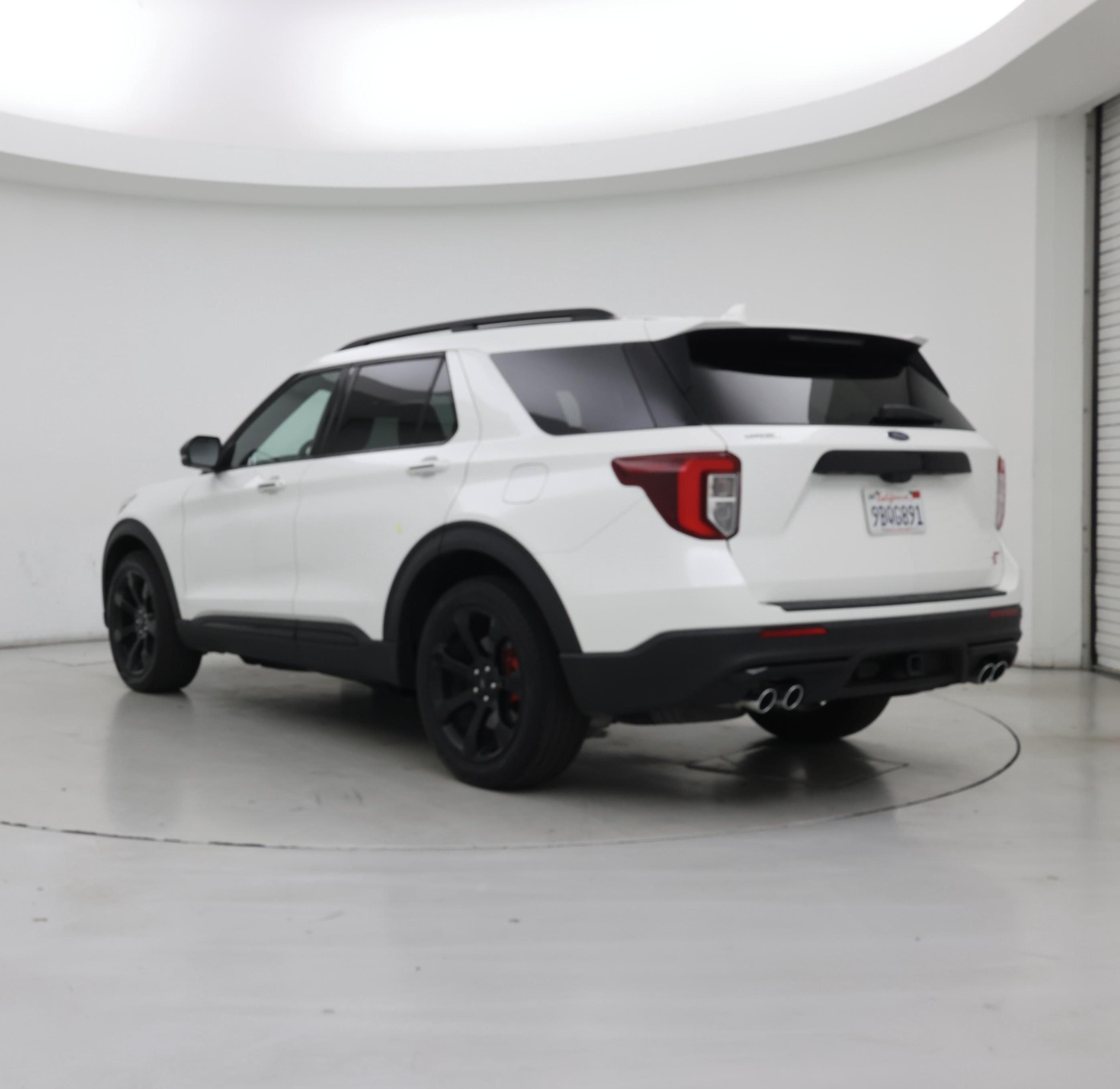 Thumbnail: 2022 Ford Explorer - 2