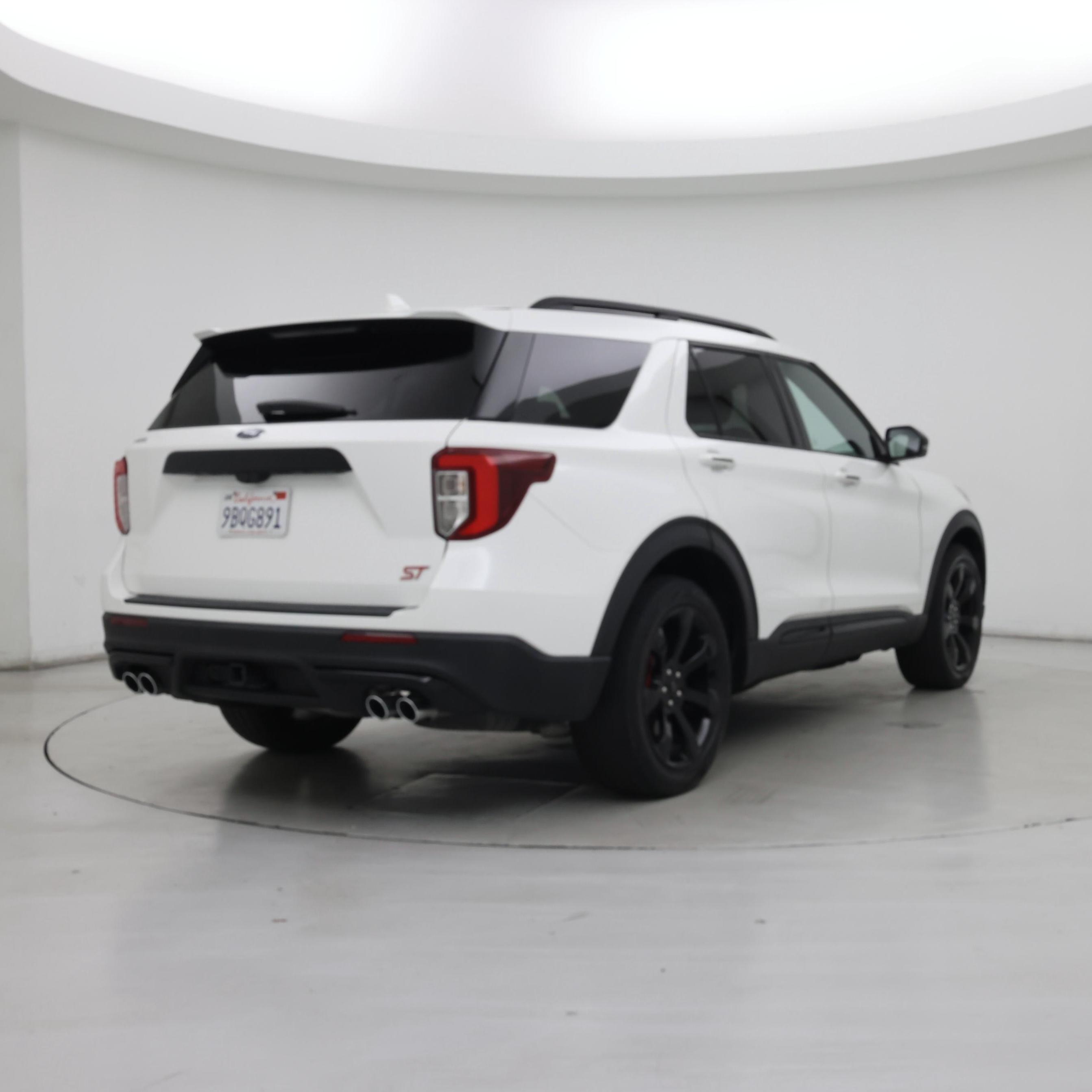 Thumbnail: 2022 Ford Explorer - 8