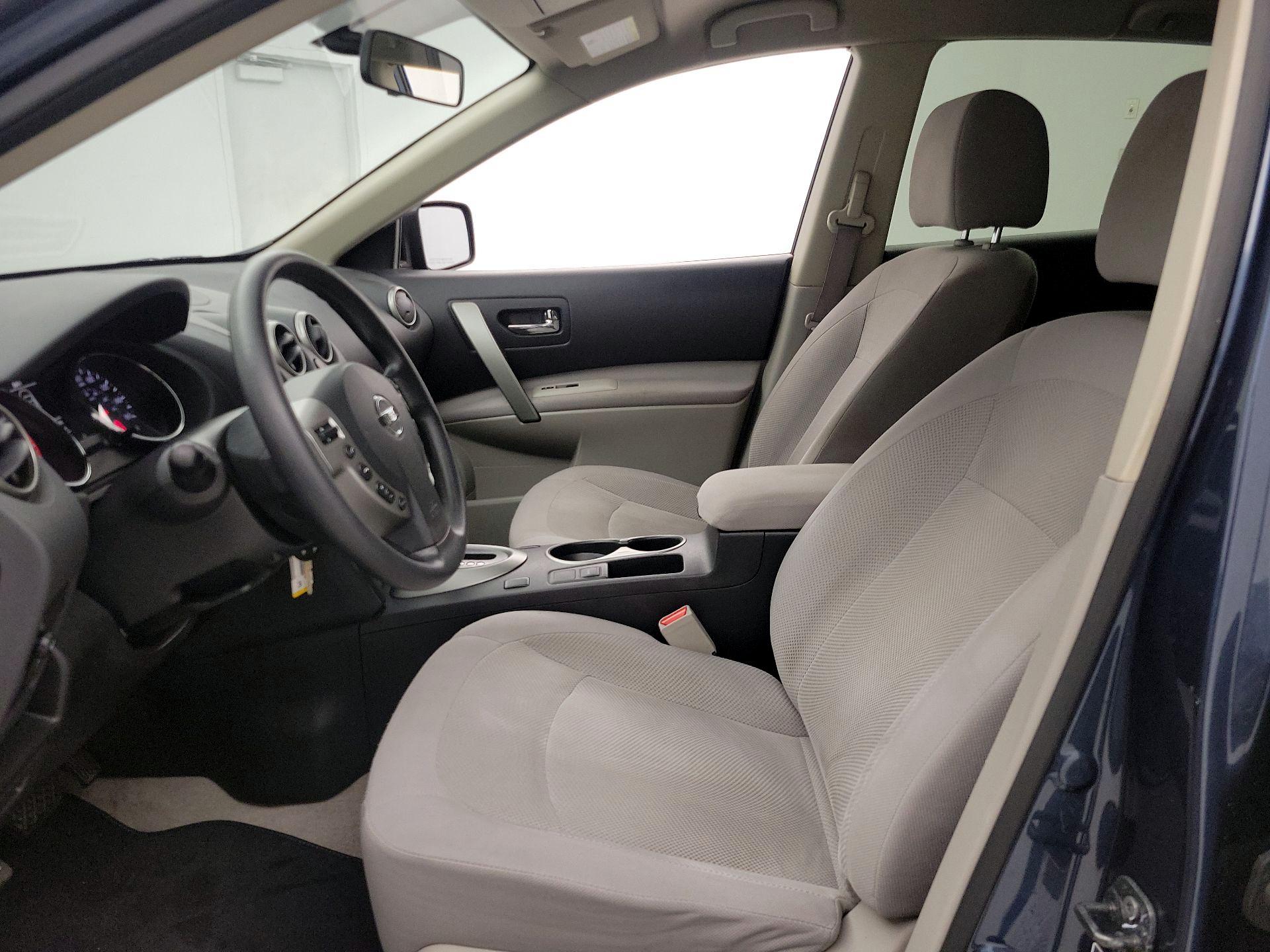 Thumbnail: 2015 Nissan Rogue - 11