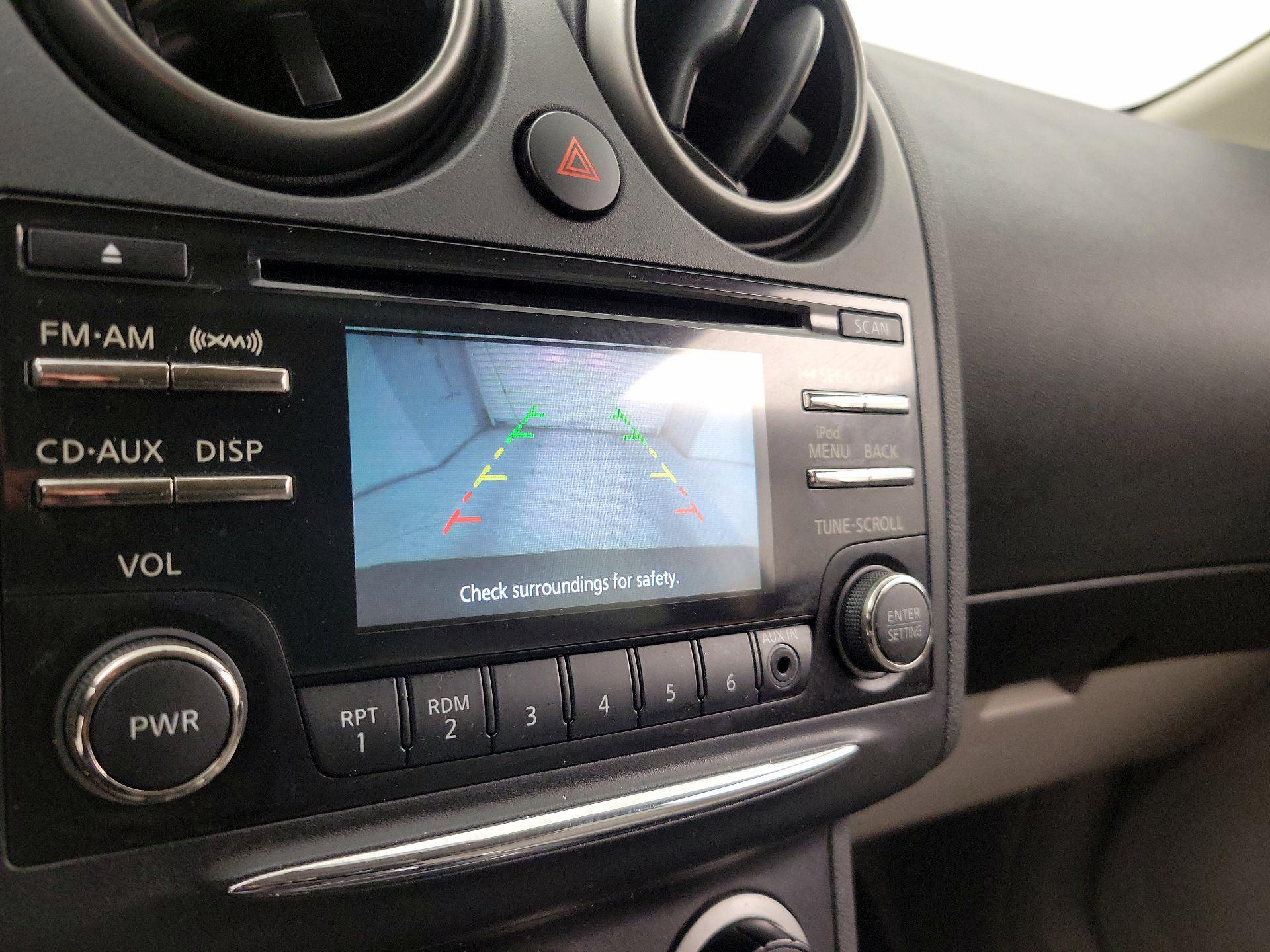 Thumbnail: 2015 Nissan Rogue - 14