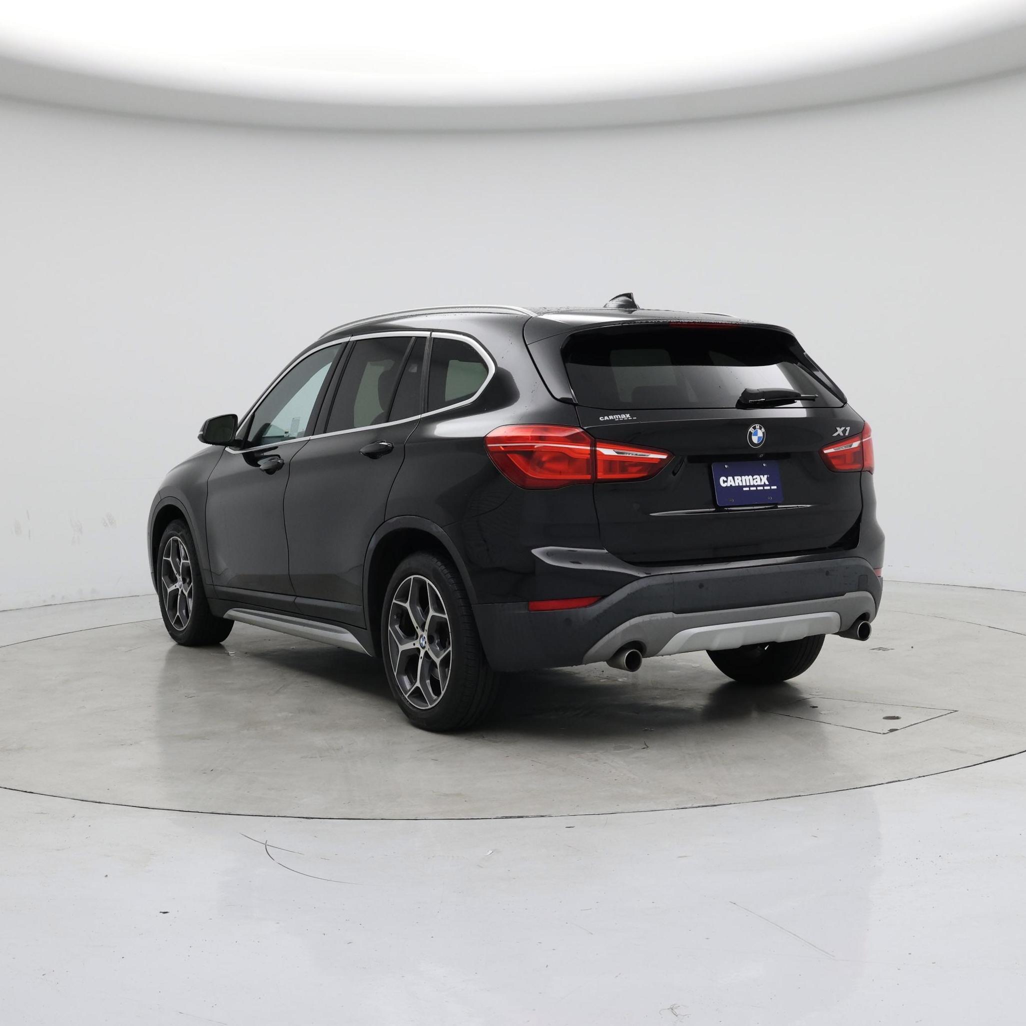 Thumbnail: 2018 BMW X1 - 2