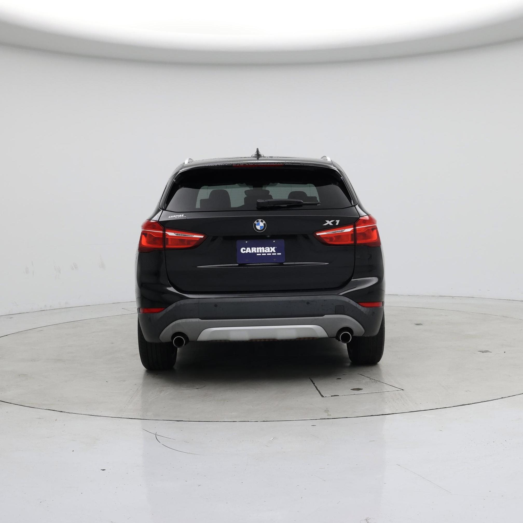 Thumbnail: 2018 BMW X1 - 6