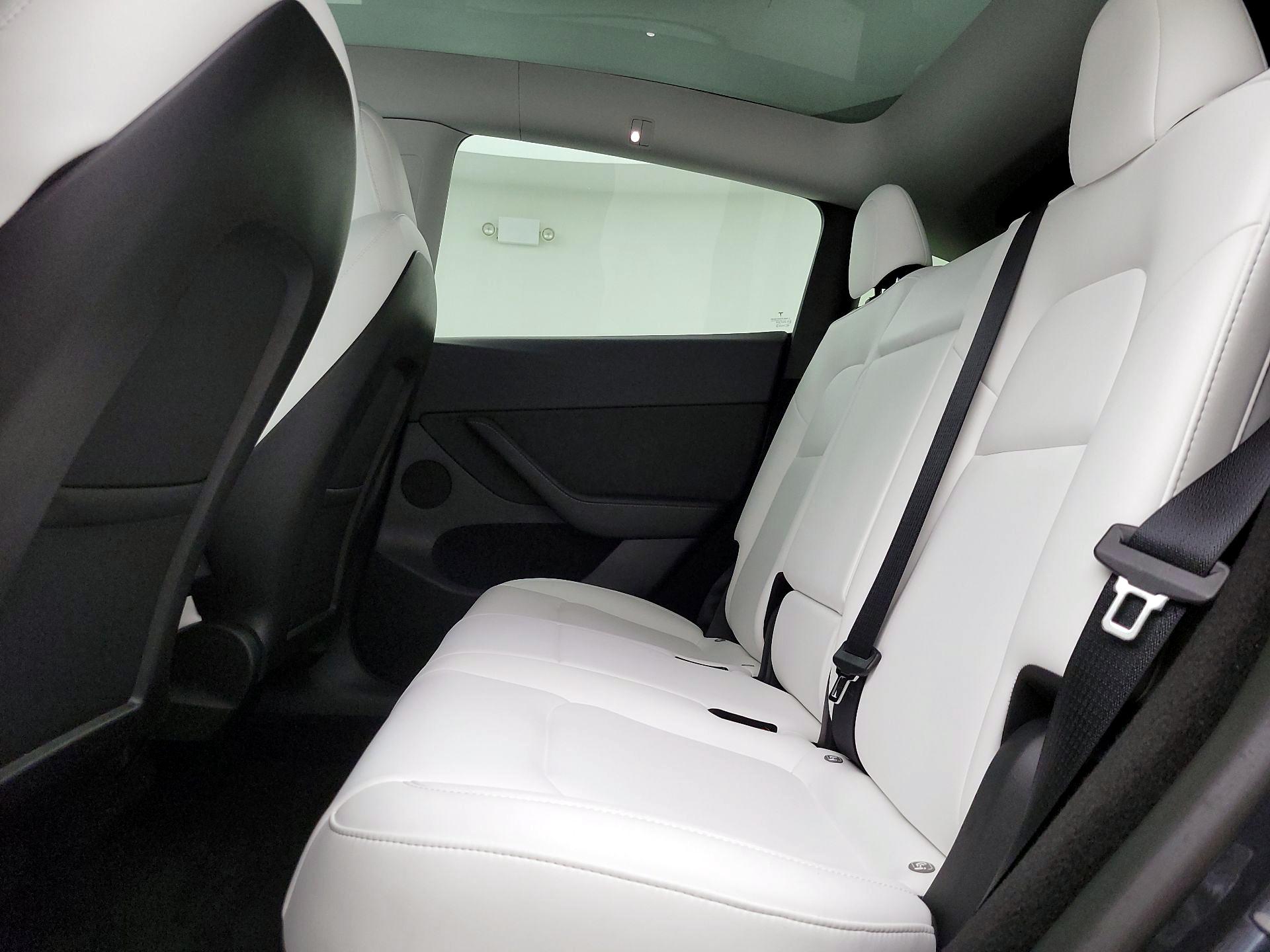 Thumbnail: 2023 Tesla Model Y - 19