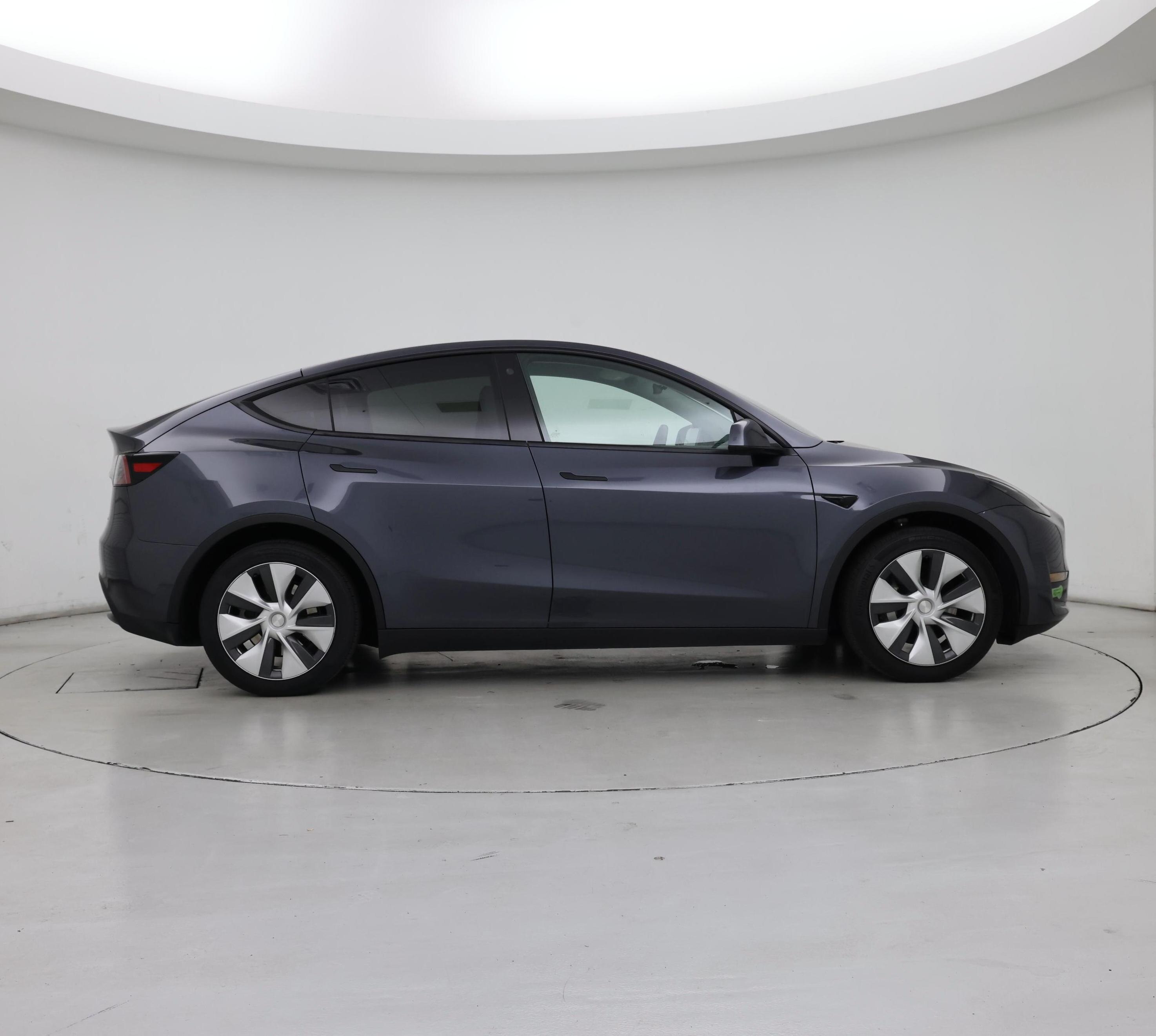 Thumbnail: 2023 Tesla Model Y - 7