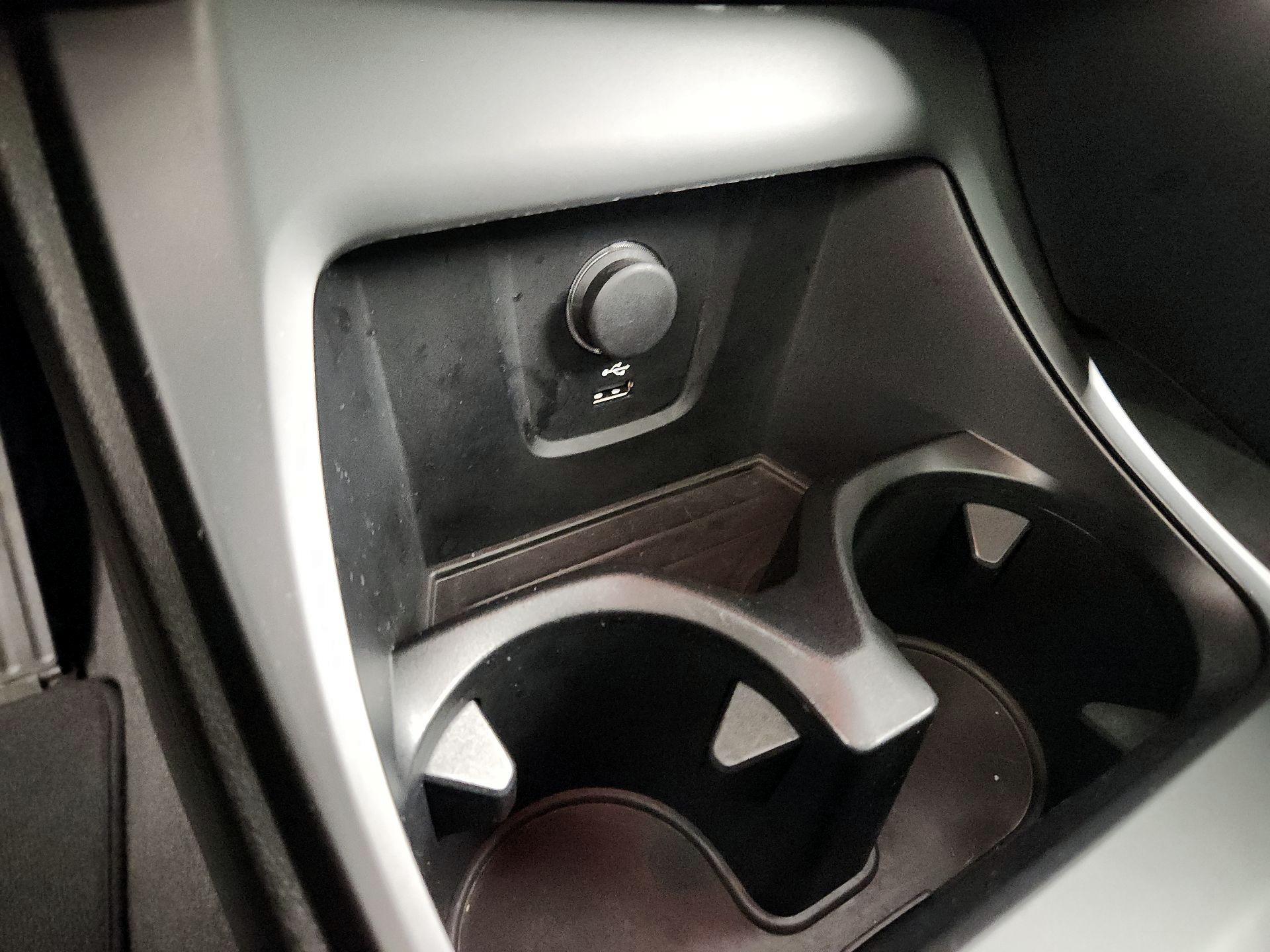 Thumbnail: 2019 BMW X1 - 18