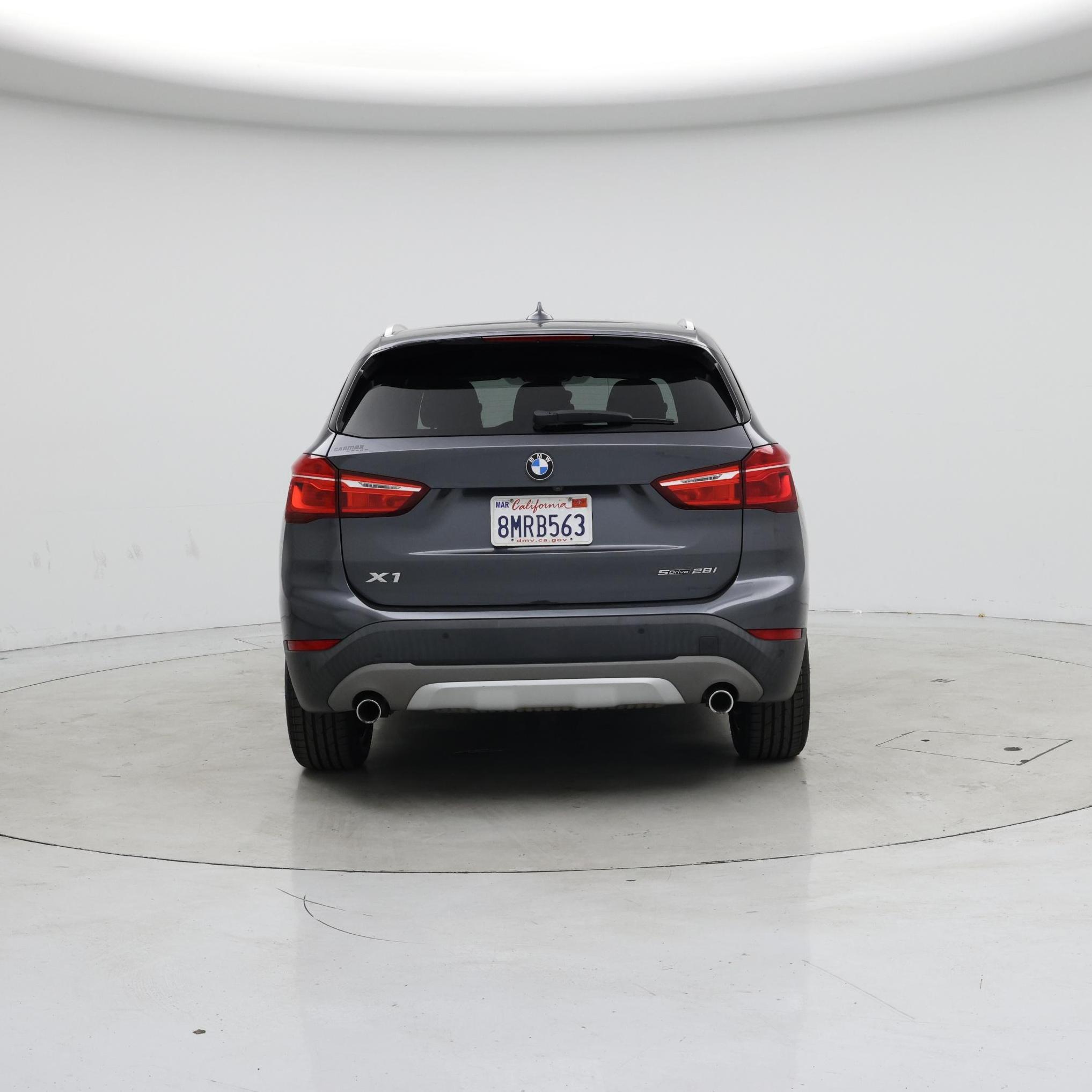 Thumbnail: 2019 BMW X1 - 6