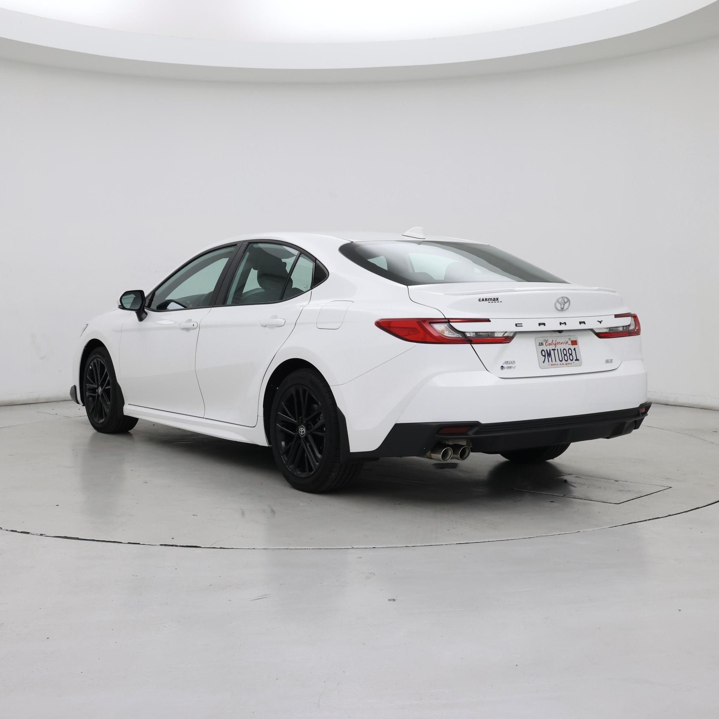 Thumbnail: 2025 Toyota Camry - 2