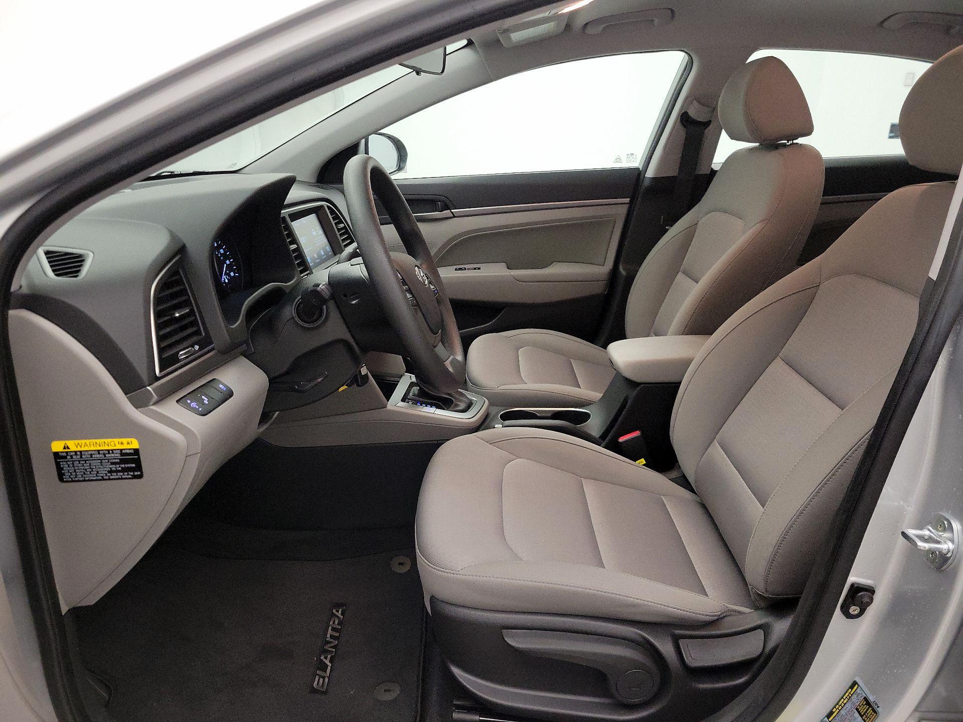 Thumbnail: 2018 Hyundai Elantra - 11