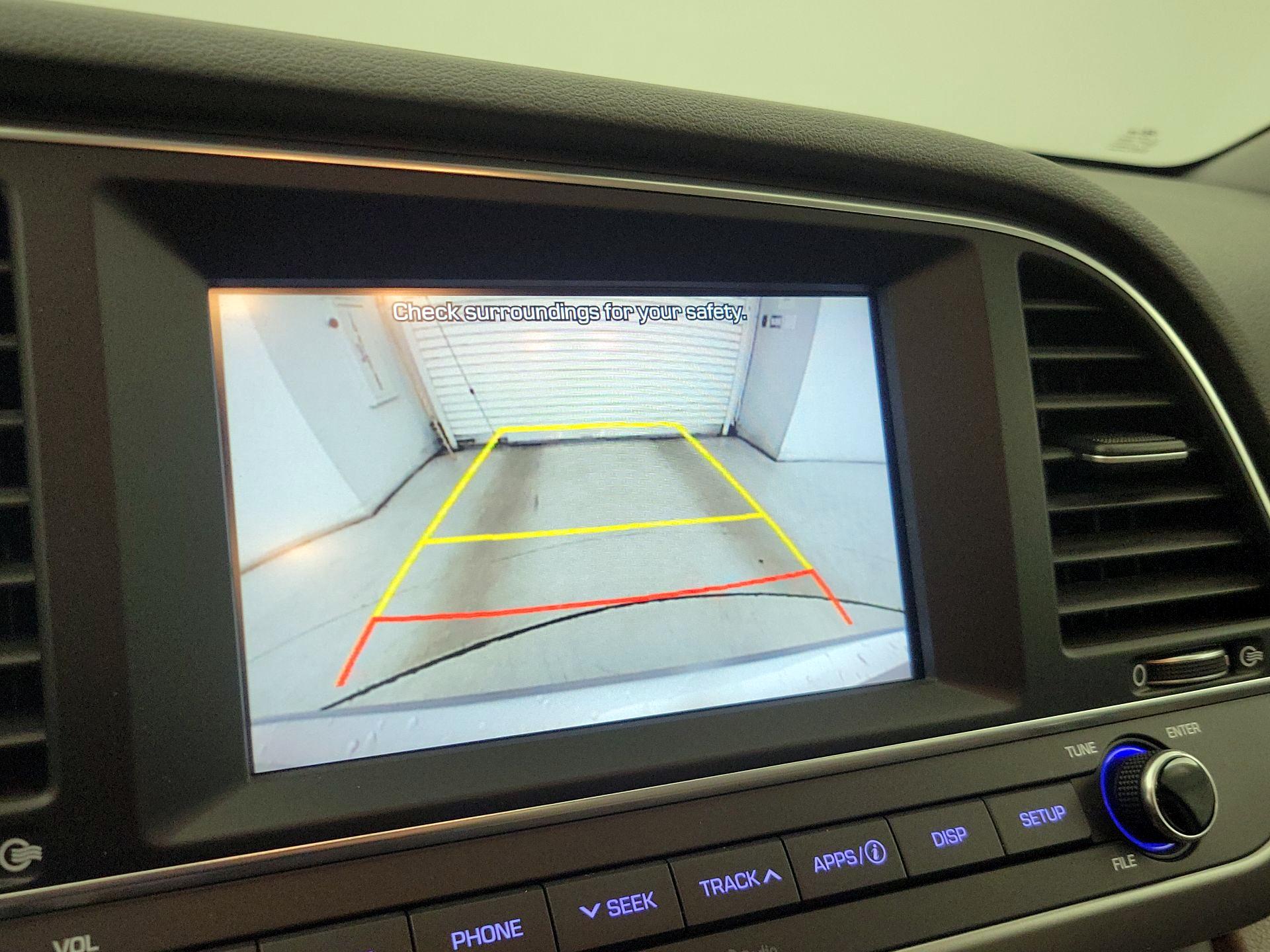 Thumbnail: 2018 Hyundai Elantra - 14