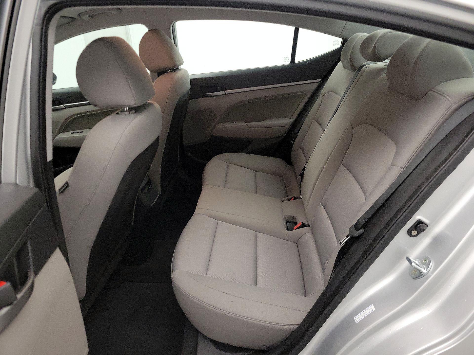 Thumbnail: 2018 Hyundai Elantra - 19