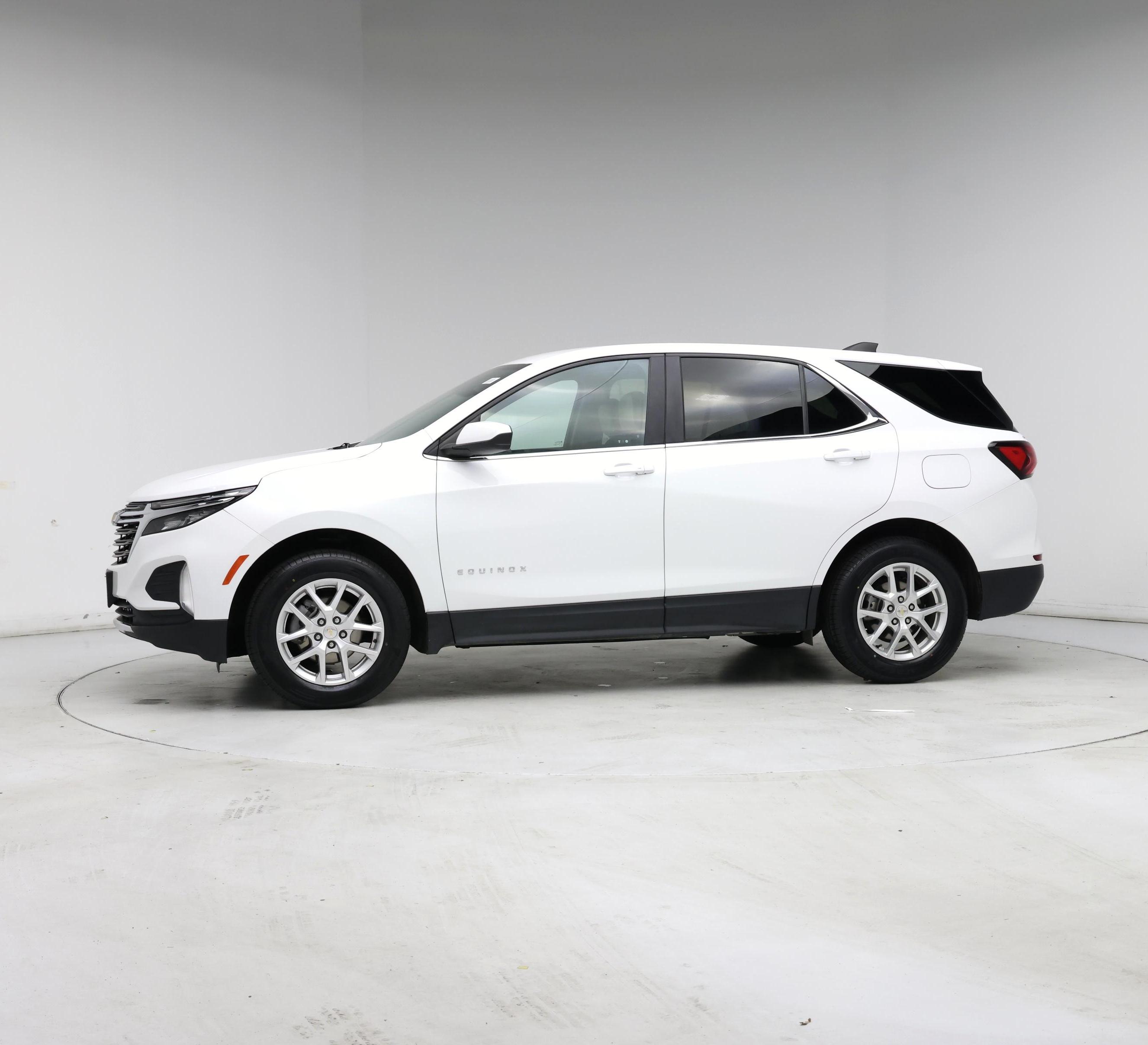 Thumbnail: 2023 Chevrolet Equinox - 3